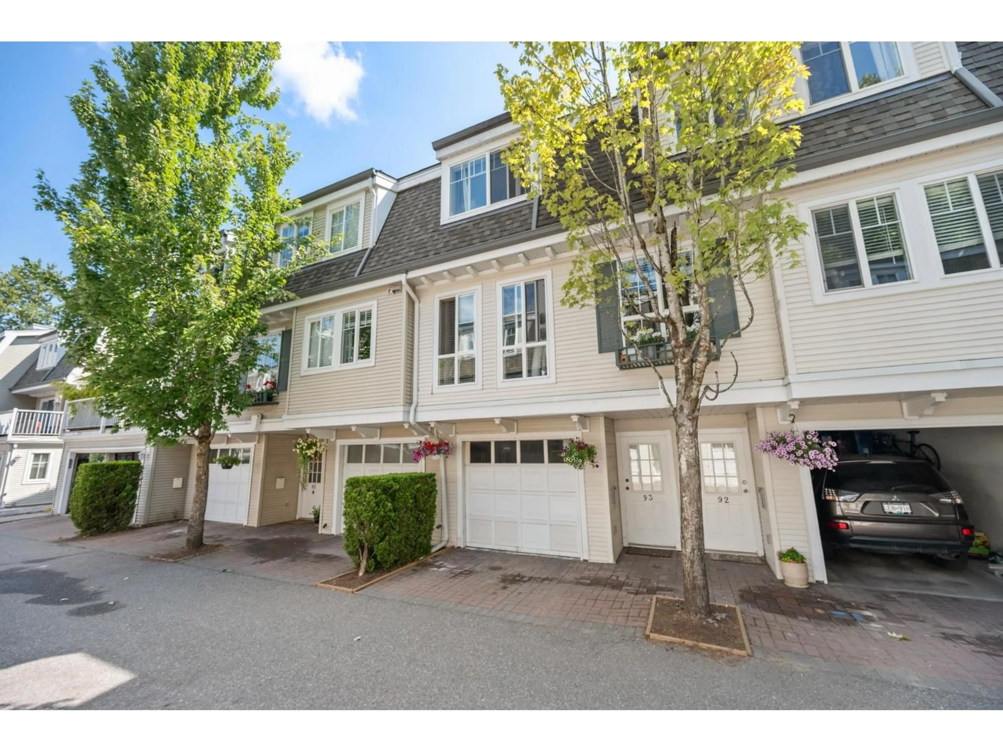 Unknown for 93 - 8930 WALNUT GROVE DRIVE, Langley British Columbia V1M3K2