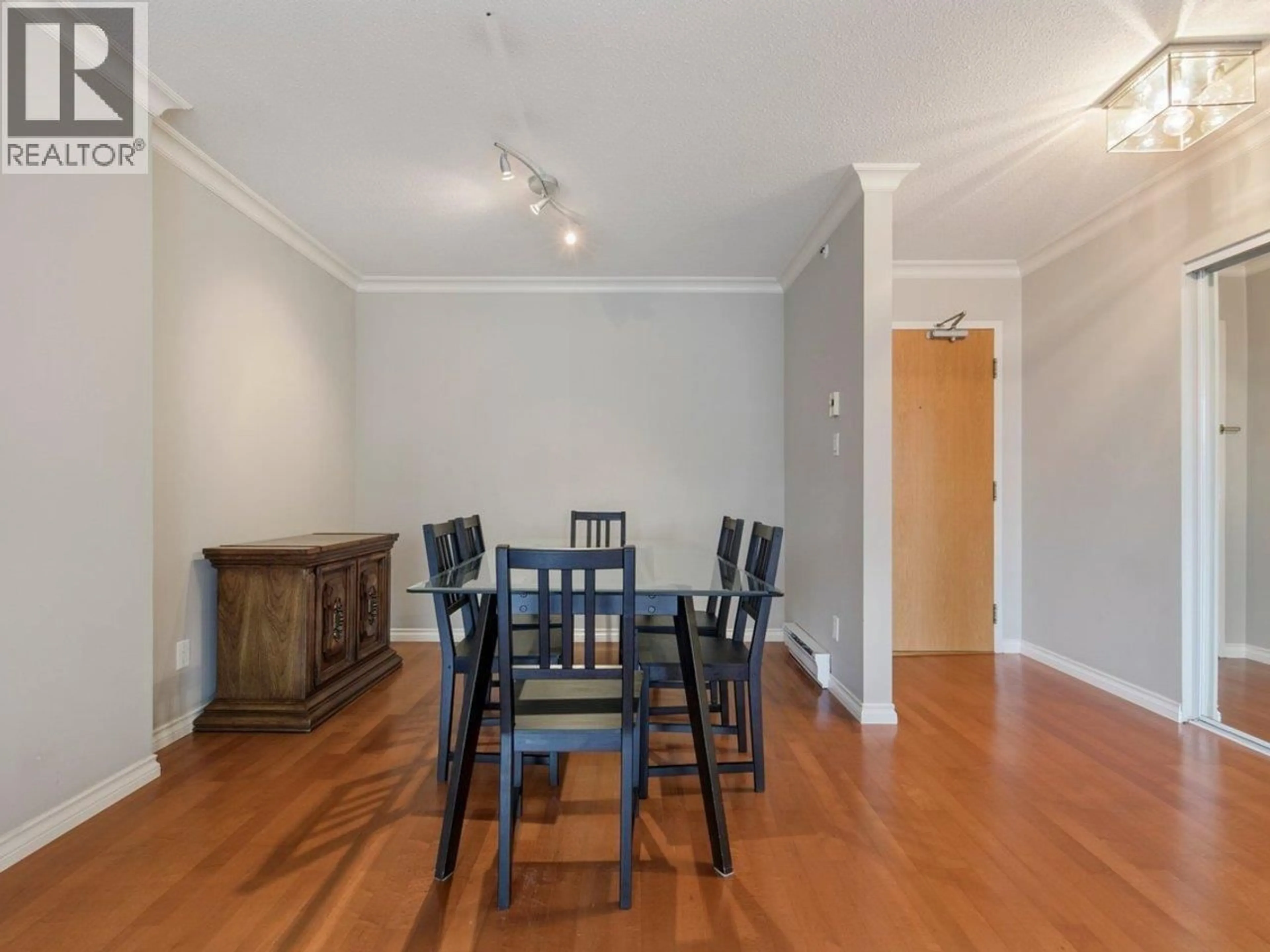 Dining room, wood/laminate floor for 701 - 2288 PINE STREET, Vancouver British Columbia V6J5G4