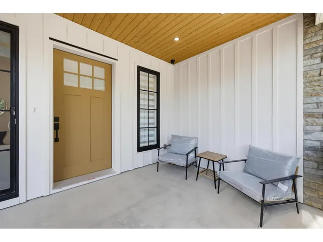 102 - 11914 96A AVENUE, Surrey 5