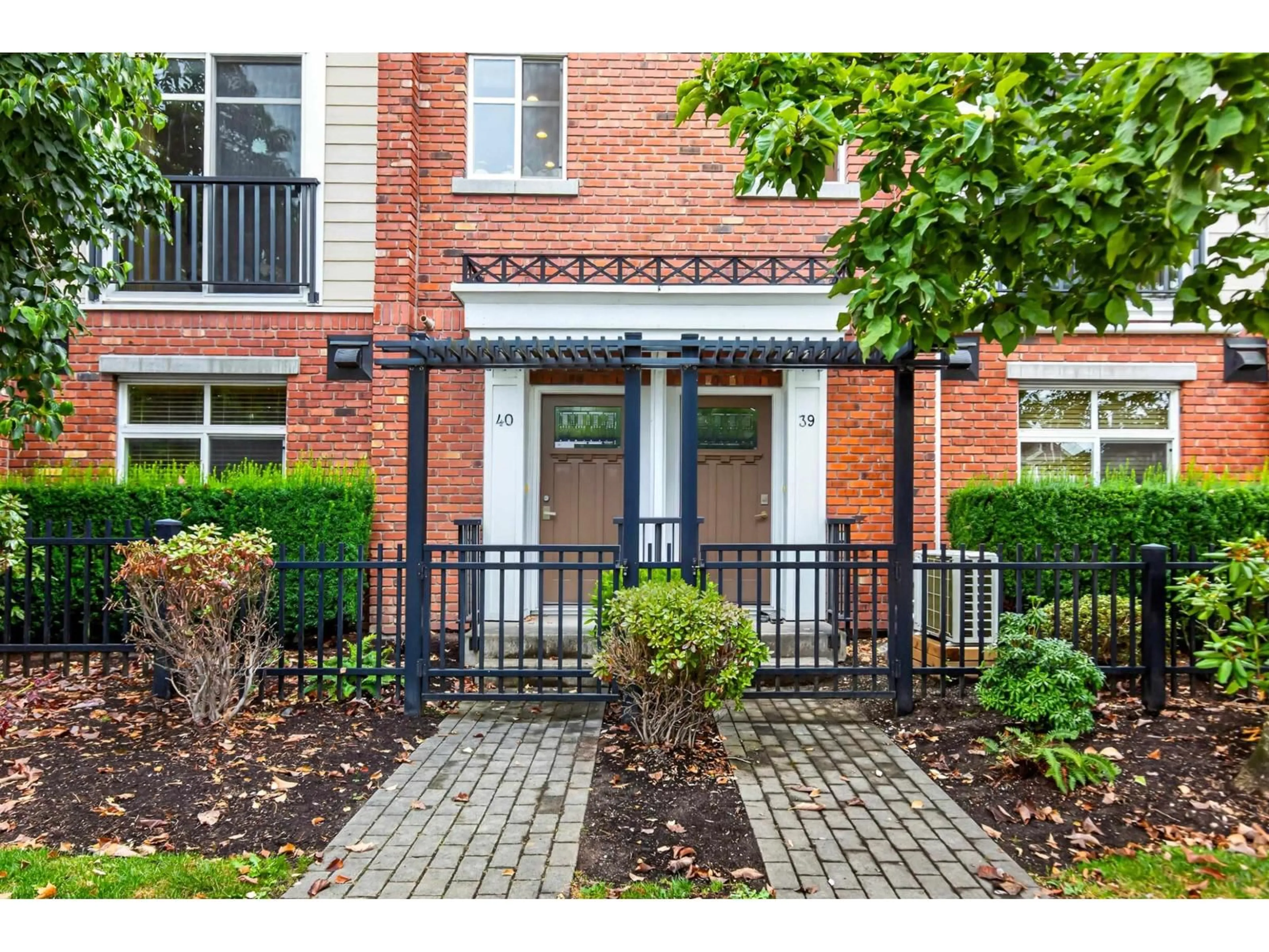 Unknown for 40 - 20738 84 AVENUE, Langley British Columbia V2Y0J6
