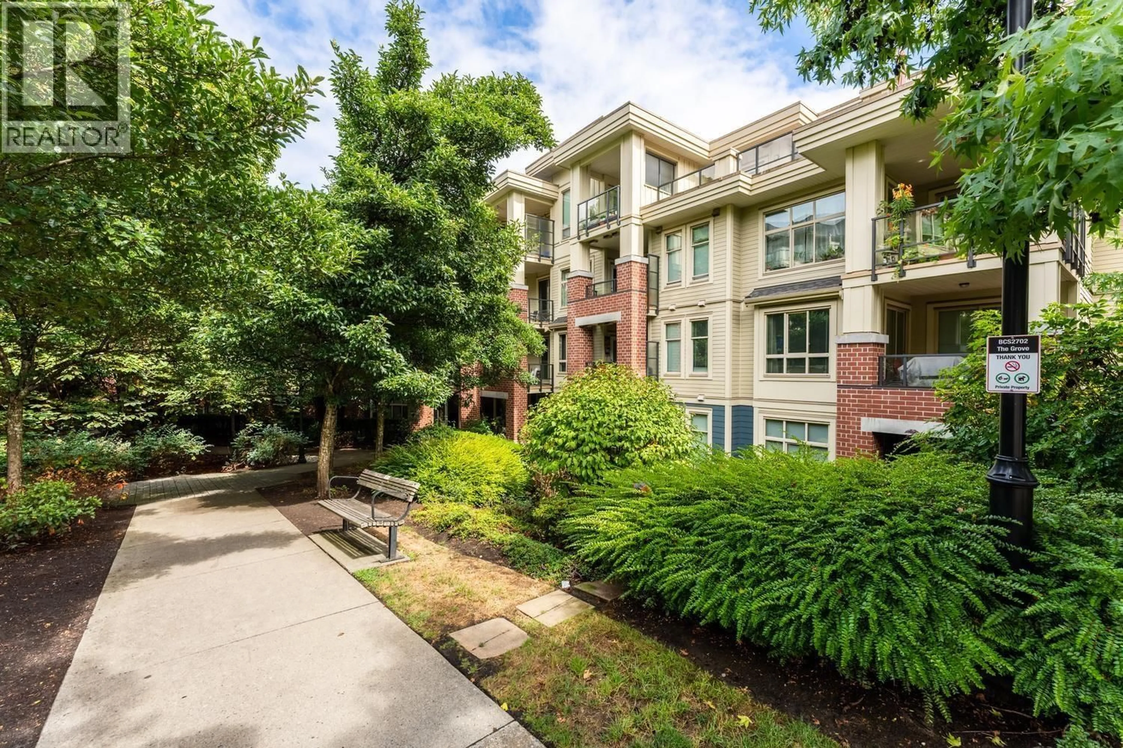 Patio, unknown for 402 - 245 ROSS DRIVE, New Westminster British Columbia V3L0C6