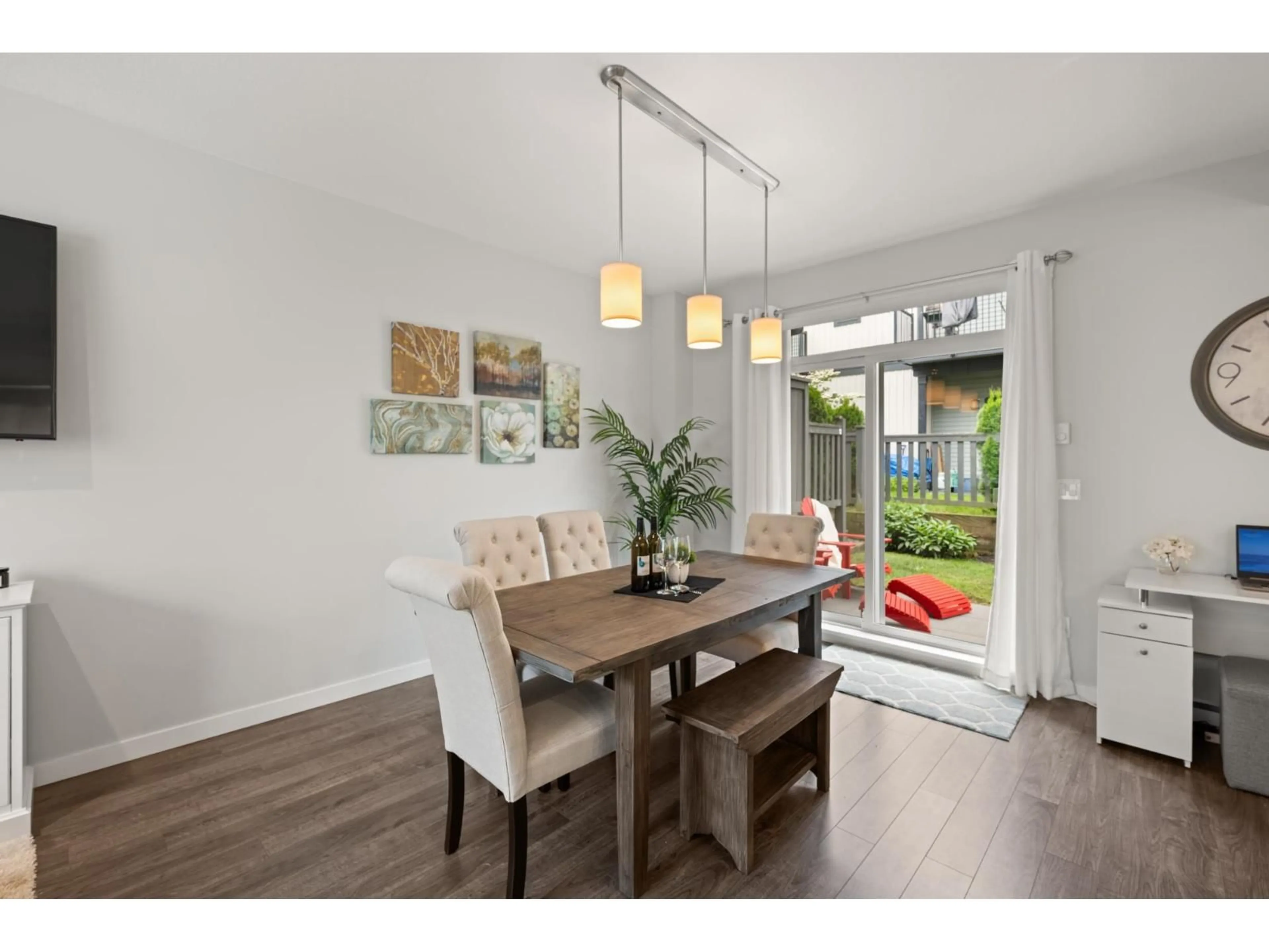 Dining room, wood/laminate floor for 31 - 30930 WESTRIDGE PLACE, Abbotsford British Columbia V2T0H6