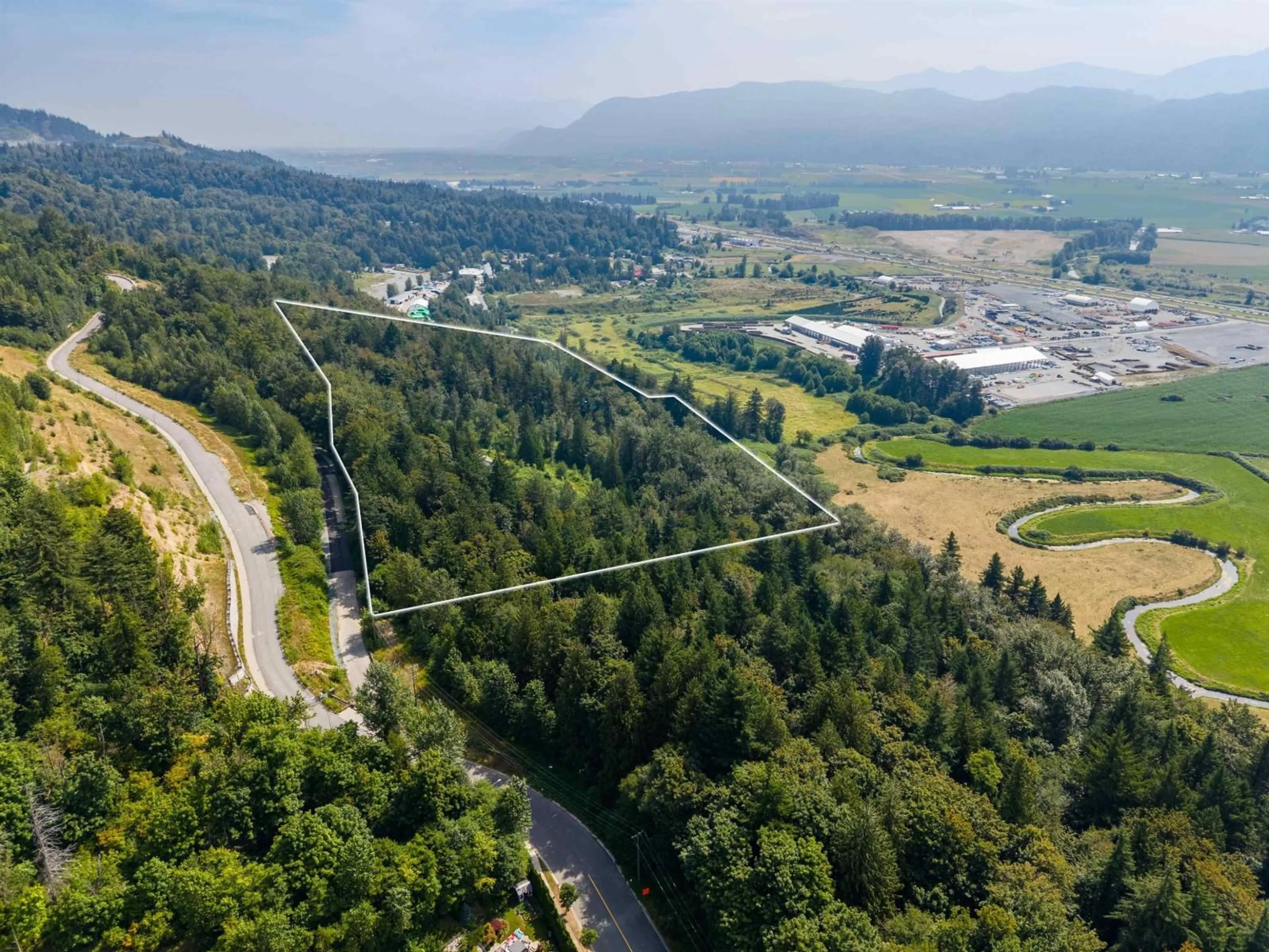 A pic from outside/outdoor area/front of a property/back of a property/a pic from drone, mountain view for 36650 LOWER SUMAS MOUNTAIN ROAD, Abbotsford British Columbia V3G2J3