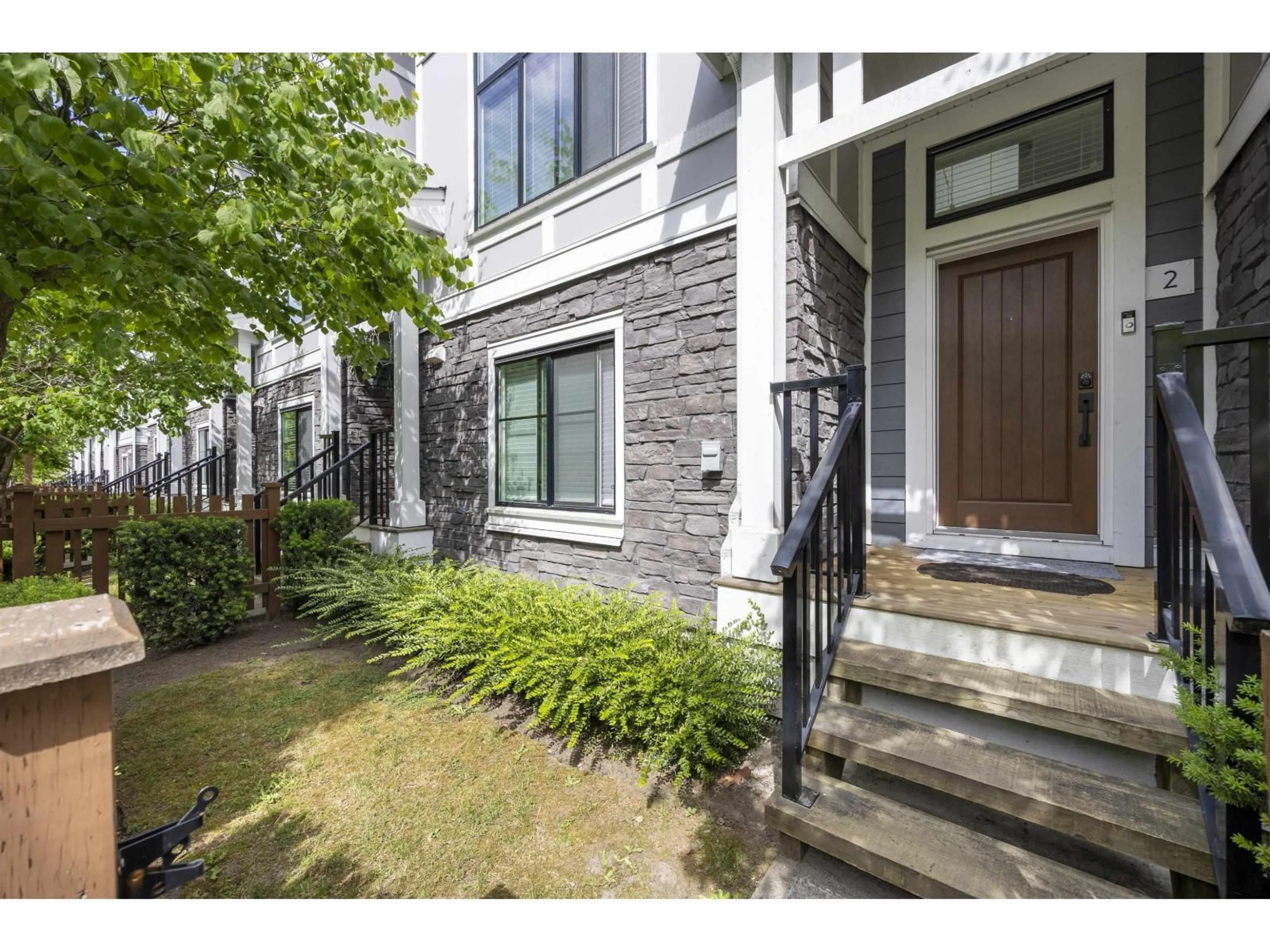 Unknown for 2 - 19133 73 AVENUE, Surrey British Columbia V4N6S9