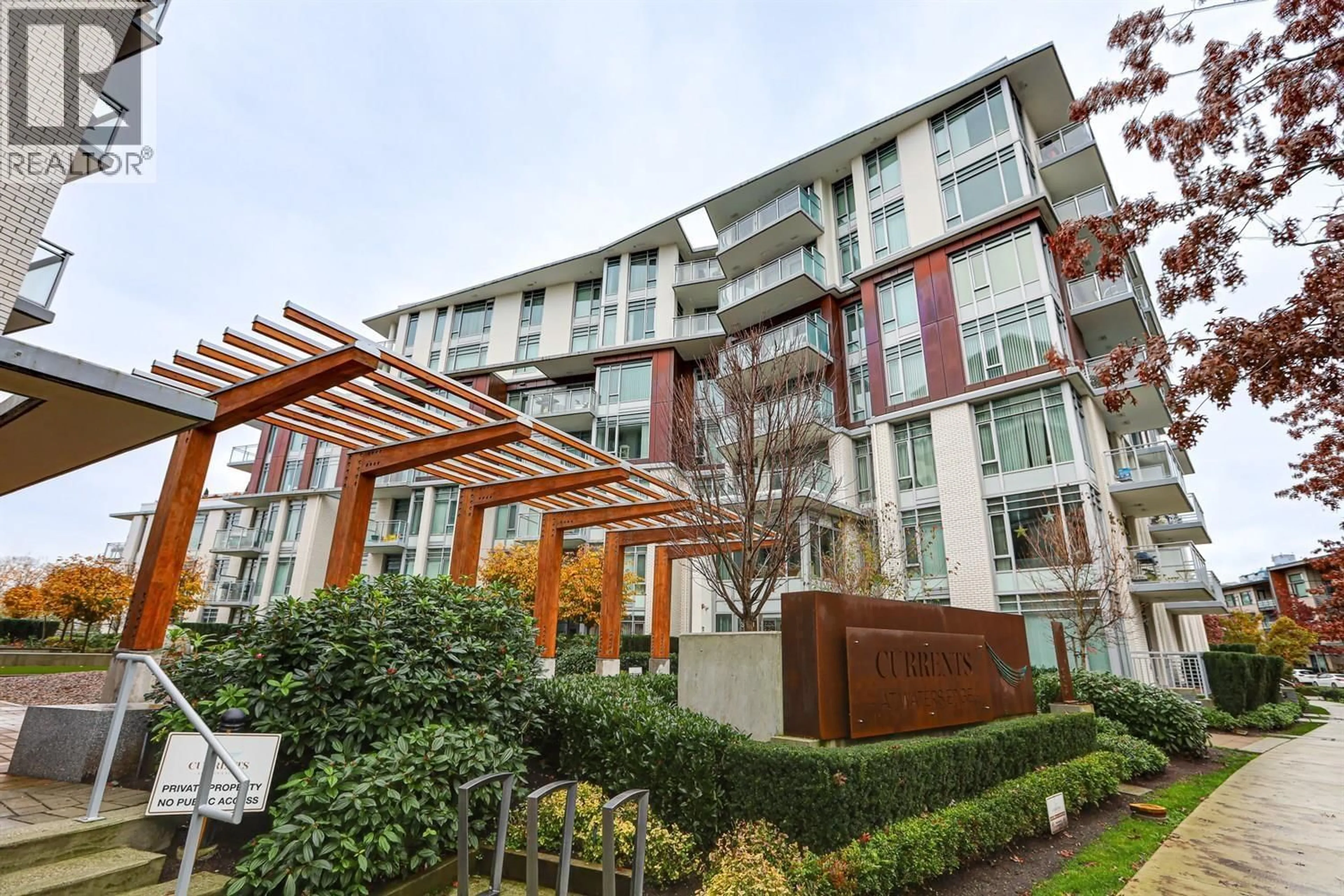 Patio, building for 108 - 3188 RIVERWALK AVENUE, Vancouver British Columbia V5S0E7