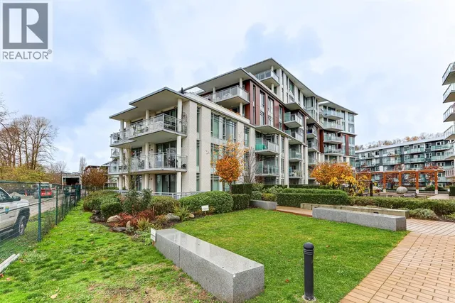 108 - 3188 RIVERWALK AVENUE, Vancouver 3