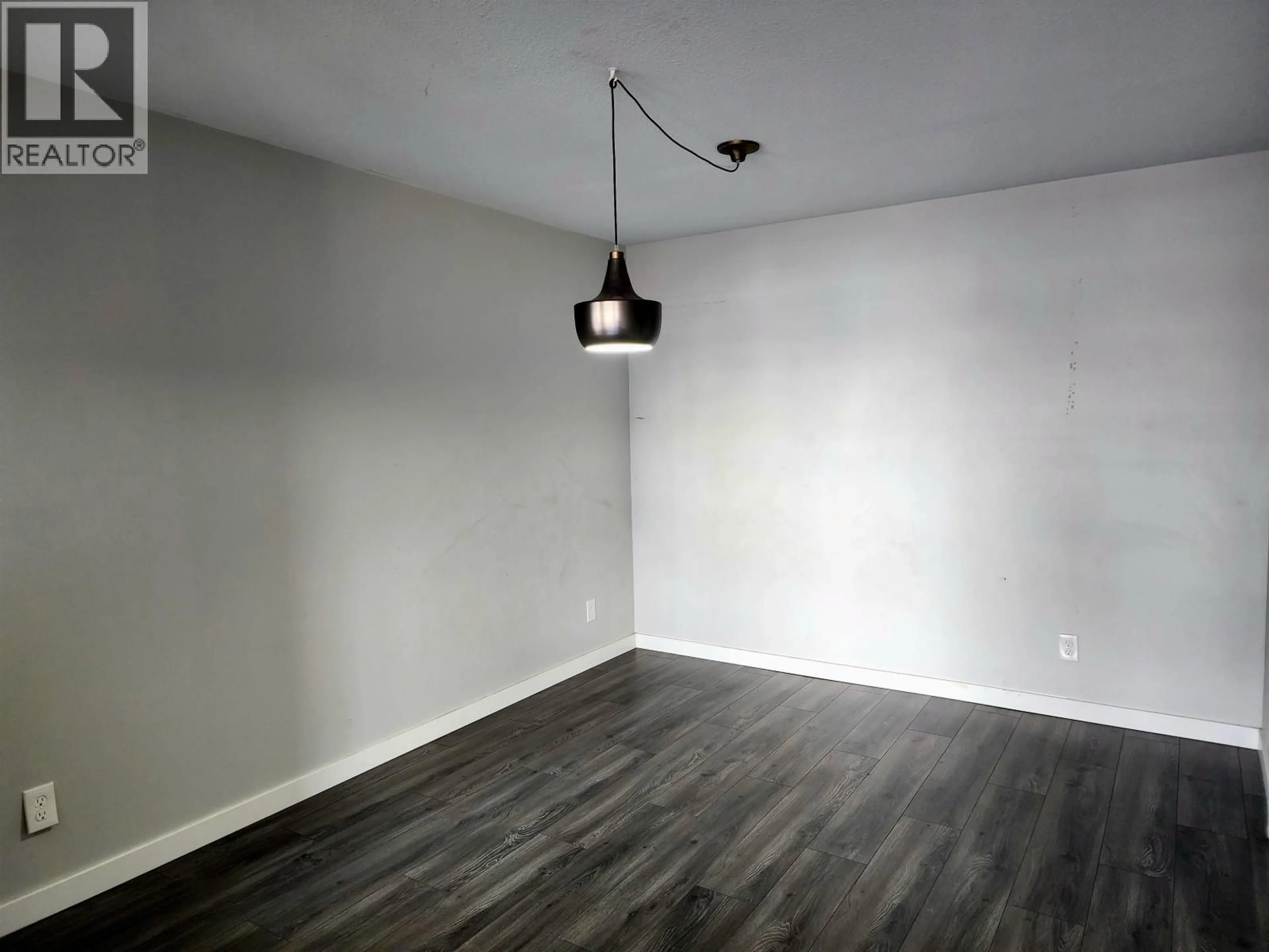 A pic of a room for 107 - 11963 223 STREET, Maple Ridge British Columbia V2X5Y4