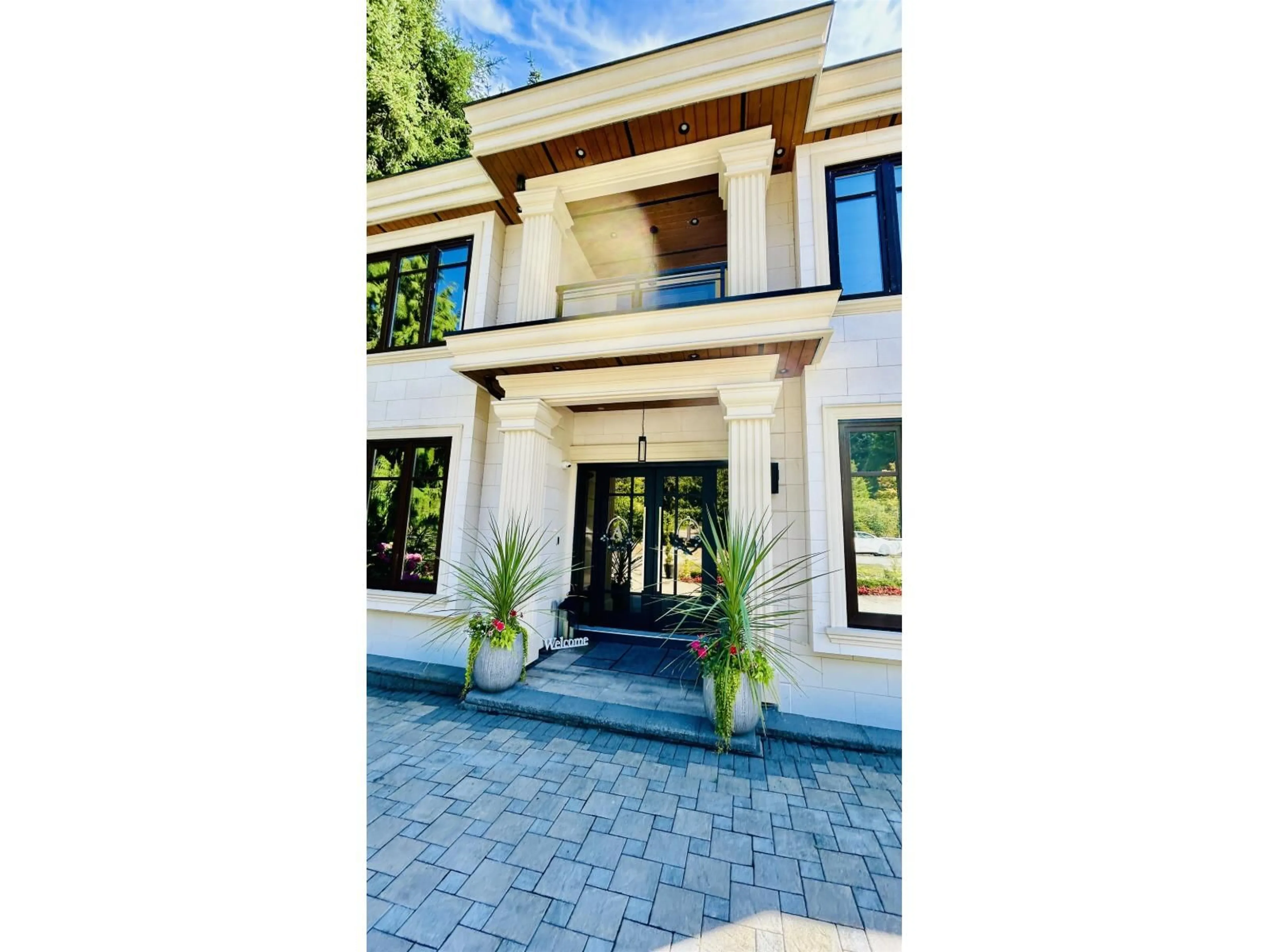 Unknown for 12862 54A AVENUE, Surrey British Columbia V3X3C9