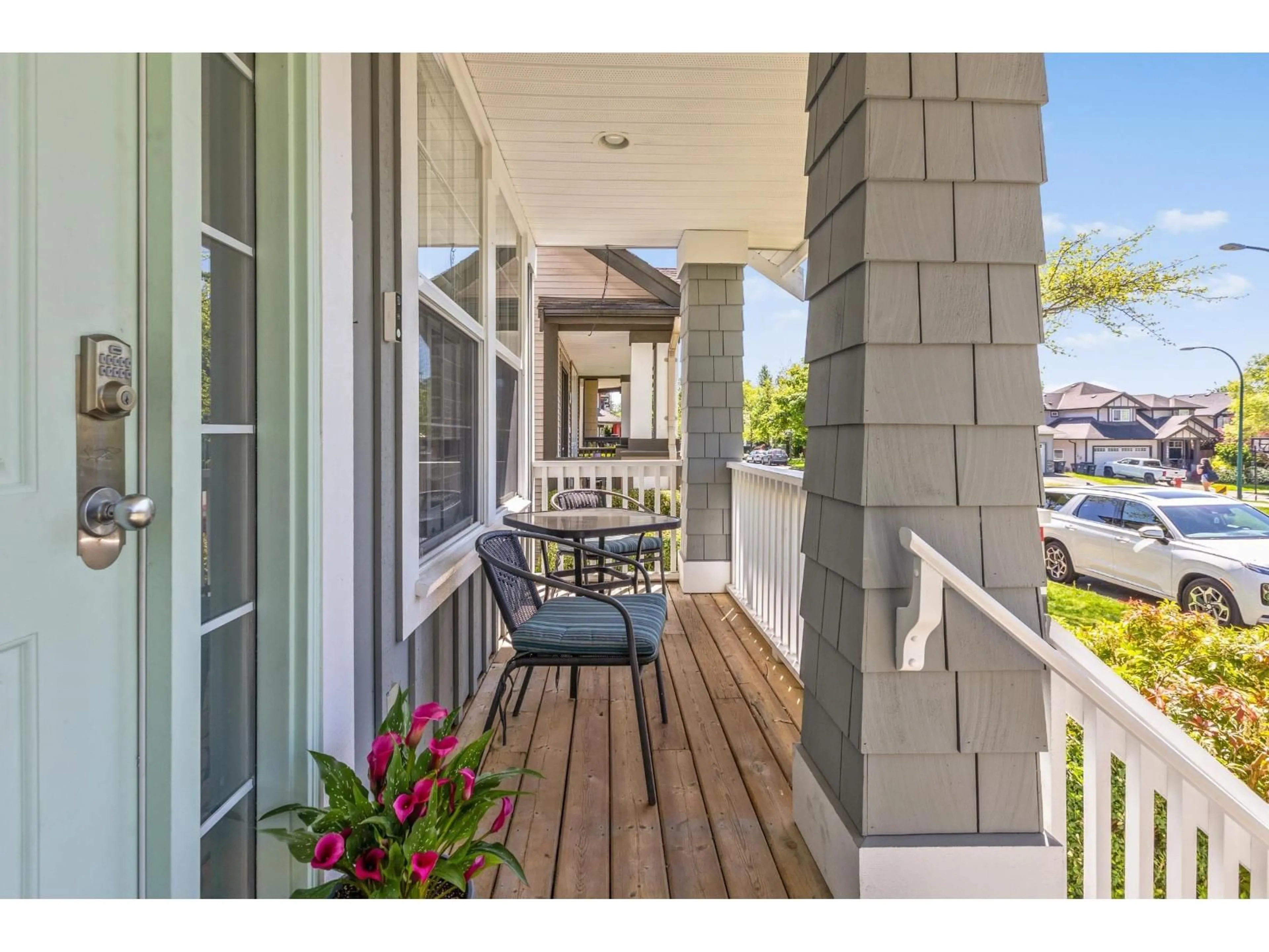 Unknown for 6880 190TH STREET, Surrey British Columbia V4N5P1