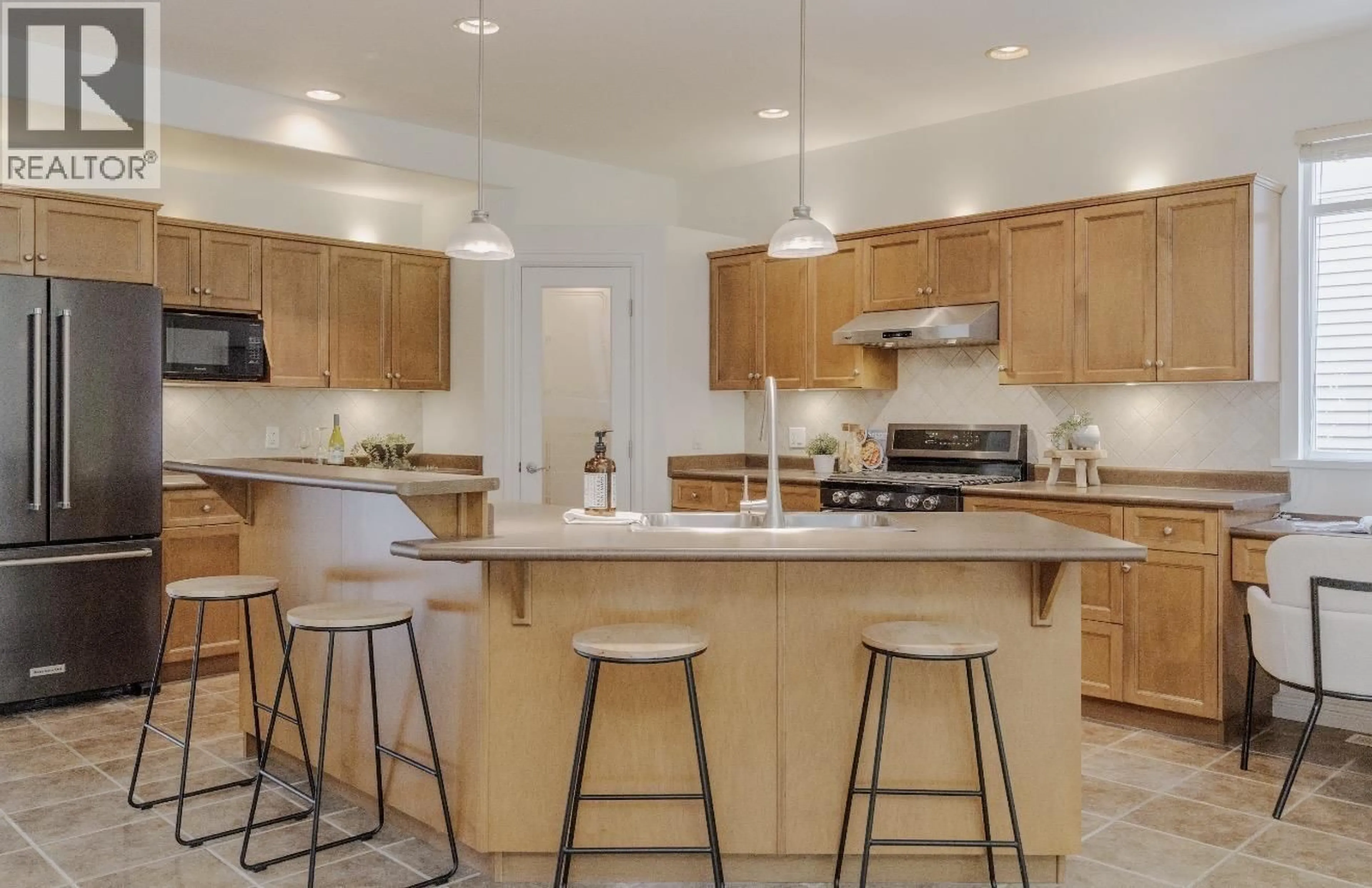 Open concept kitchen, unknown for 6 - 11442 BEST STREET, Maple Ridge British Columbia V2X7C7