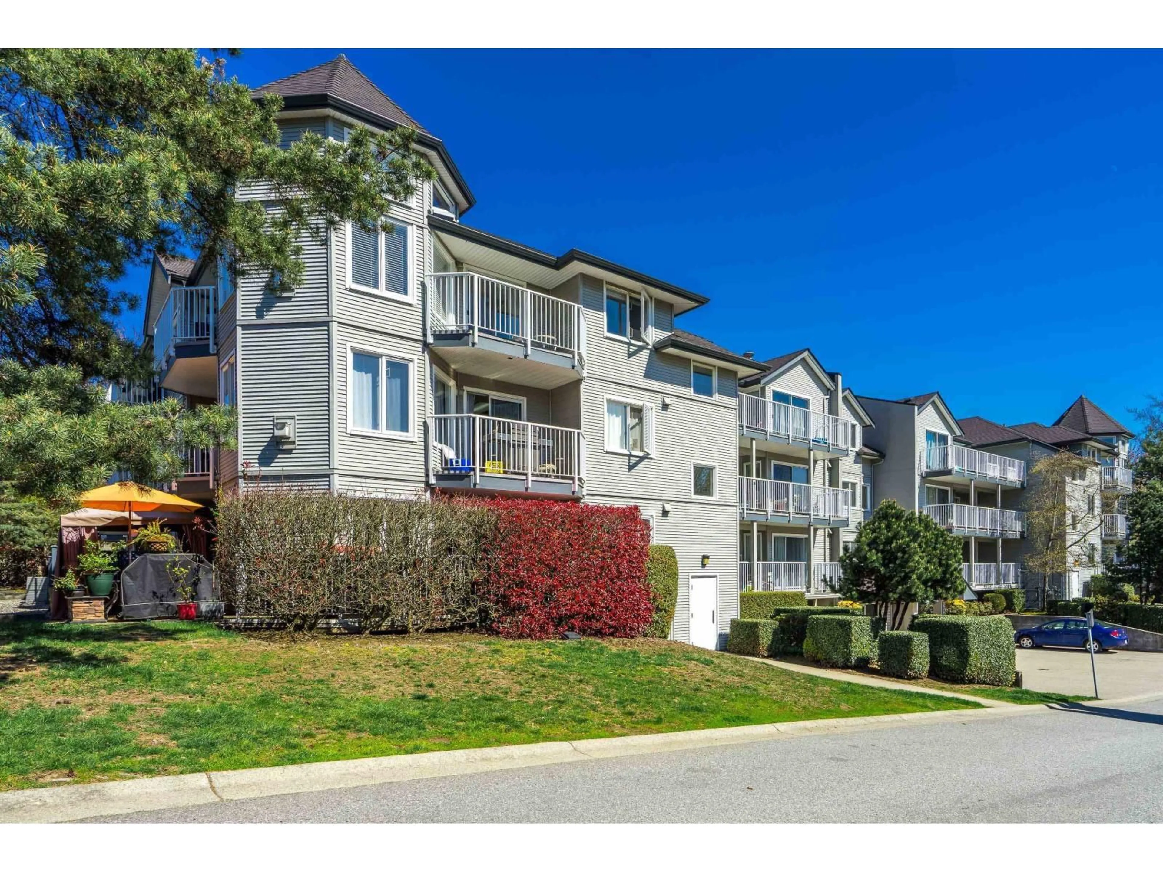 Unknown for 203 - 33669 2ND AVENUE, Mission British Columbia V2V6Z4