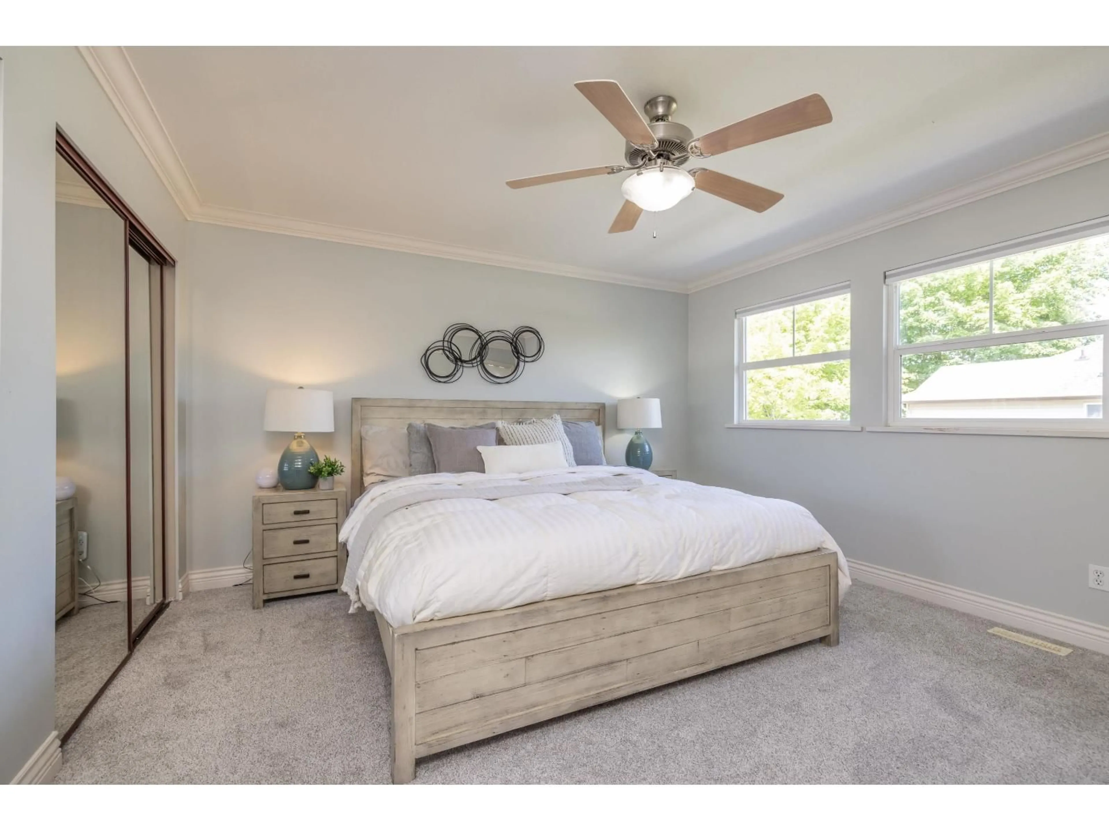 Bedroom with bed, unknown for 19 - 18868 69 AVENUE, Surrey British Columbia V4N5K7
