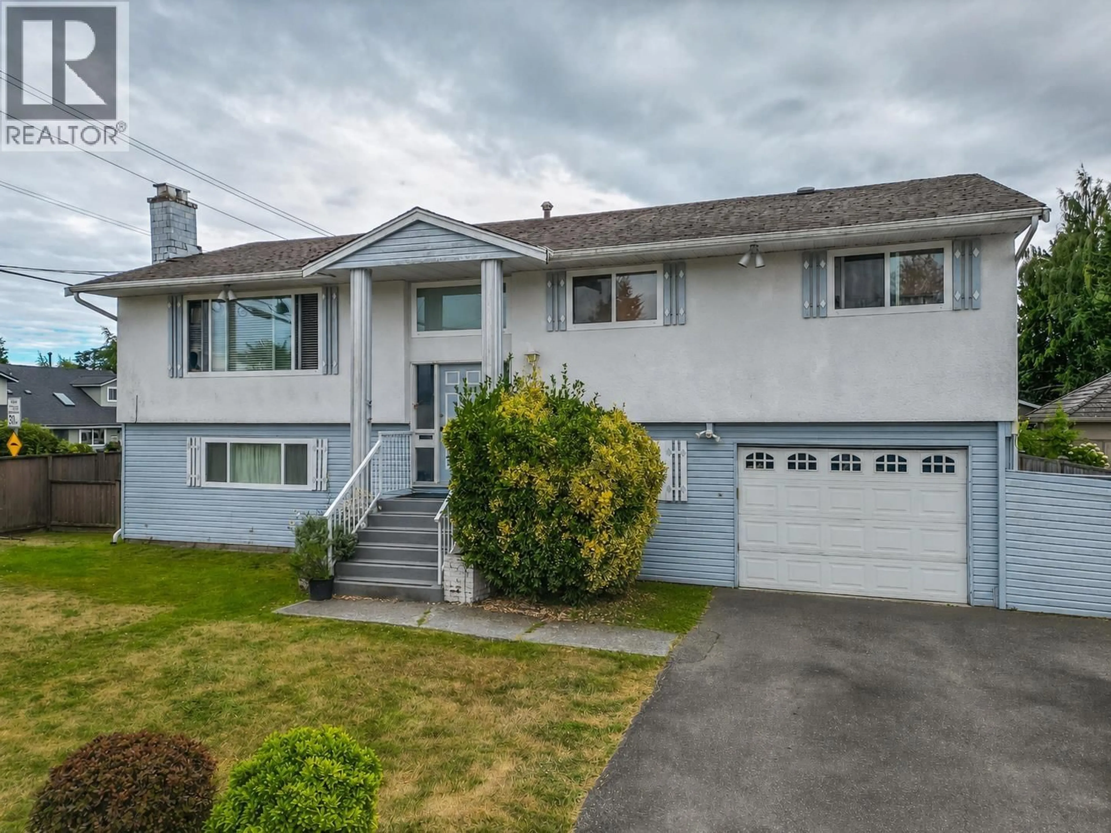 Home with vinyl exterior material, street for 4630 44B AVENUE, Delta British Columbia V4K1H4