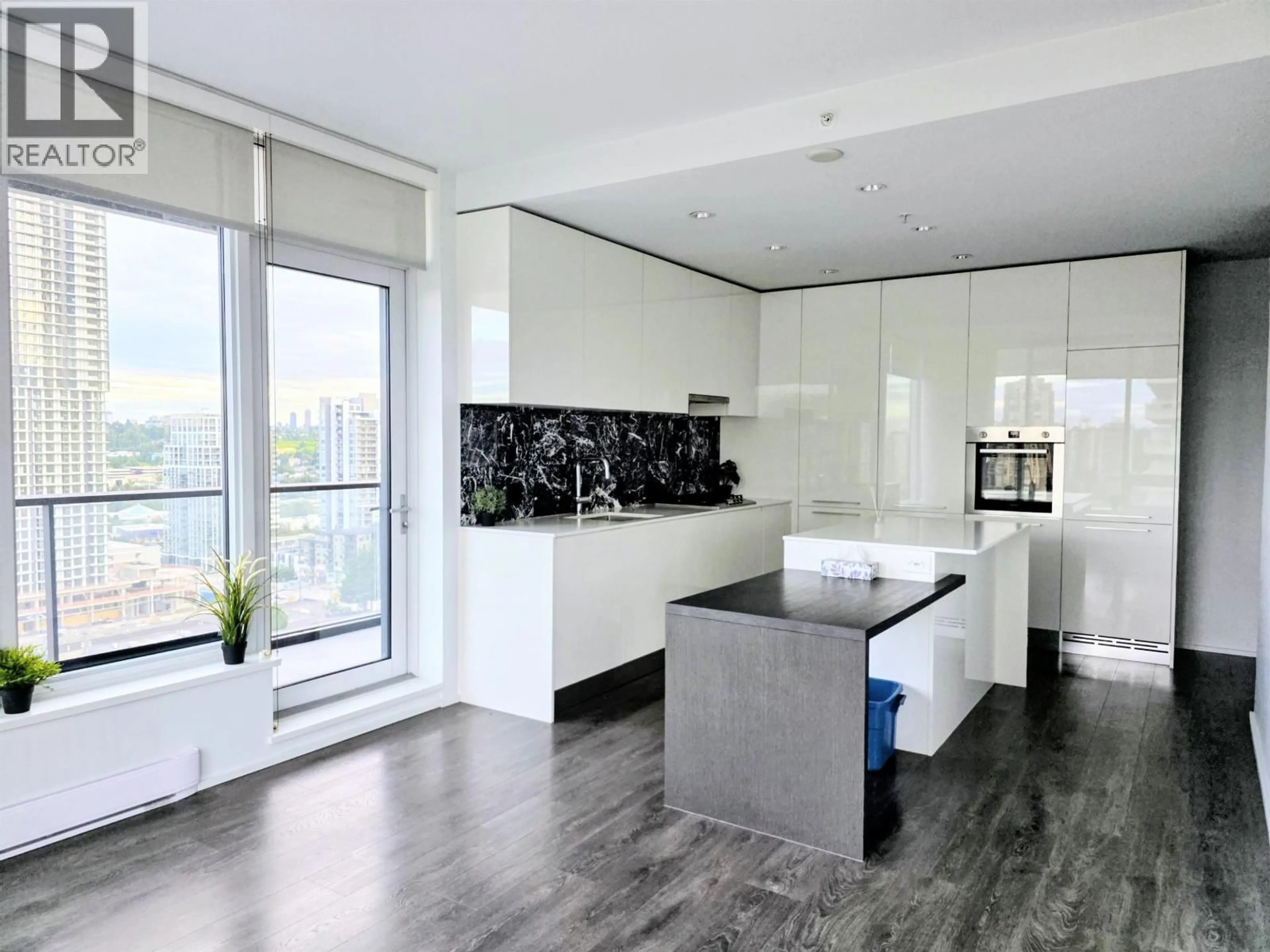 Contemporary kitchen, unknown for 1102 - 1955 ALPHA WAY, Burnaby British Columbia V5C0K6