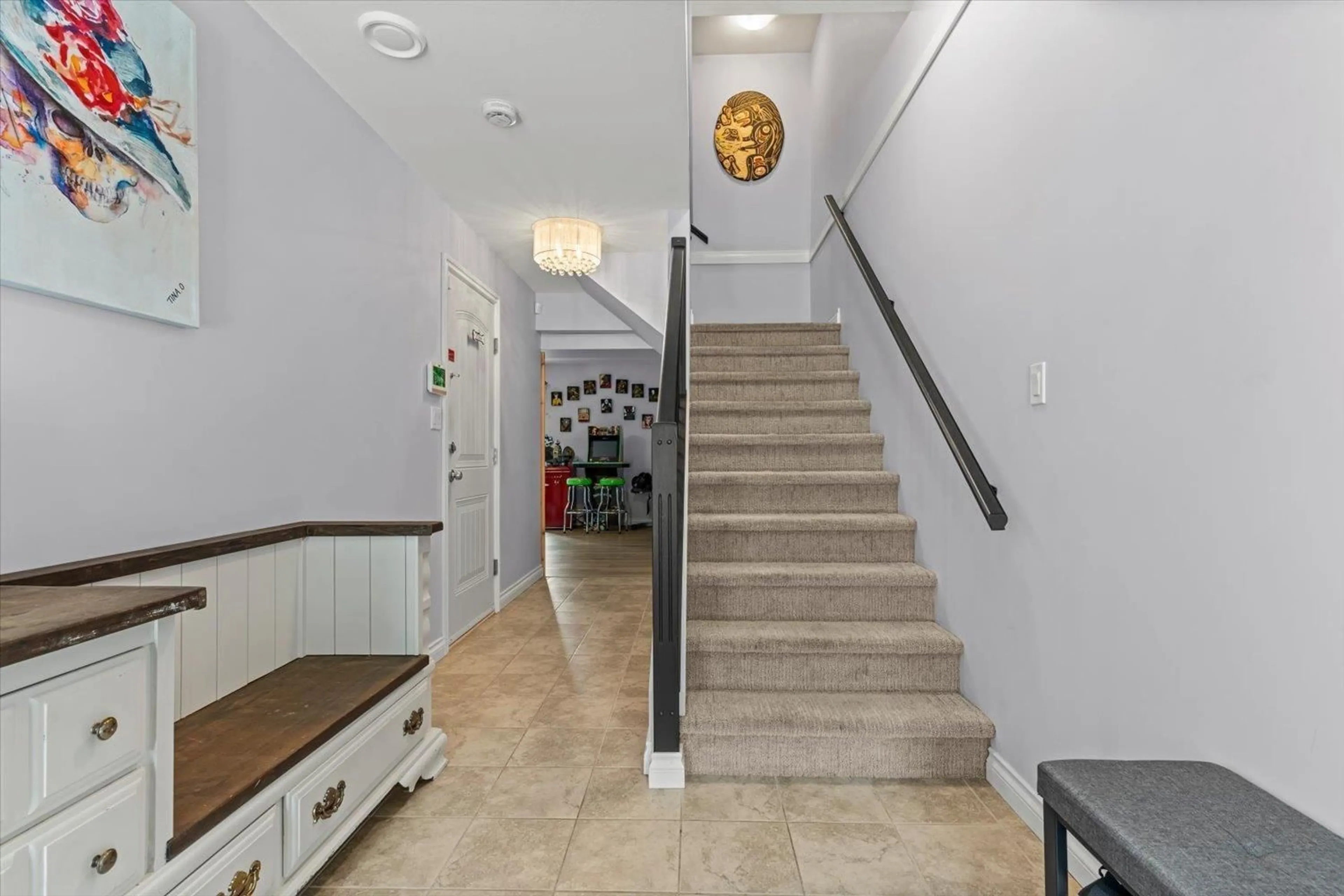 Indoor foyer for 10 - 1609 AGASSIZ-ROSEDALE NO 9 HIGHWAY, Agassiz British Columbia V0M1A0