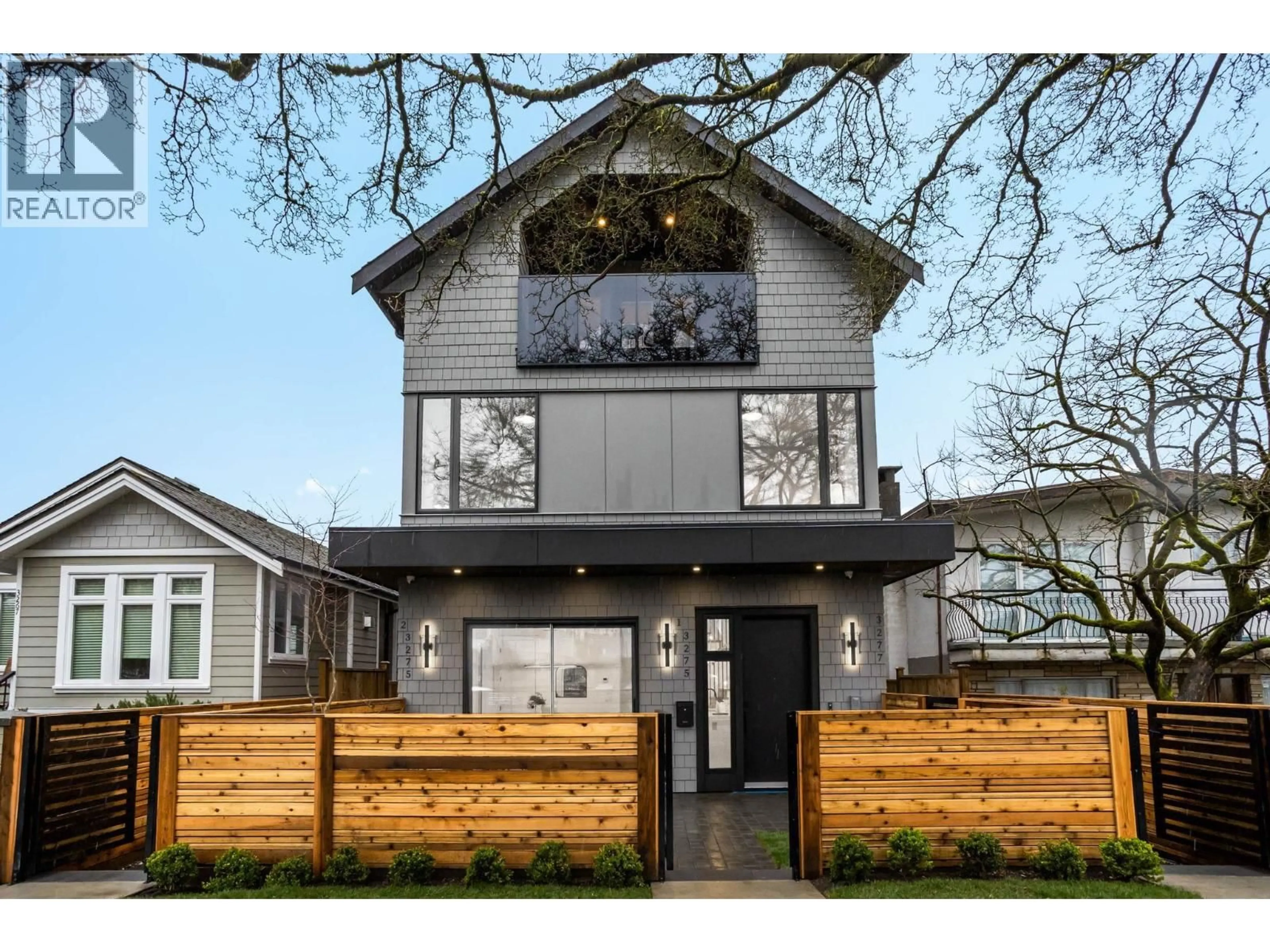 Unknown for 2 - 3275 GRAVELEY STREET, Vancouver British Columbia V5K3K8