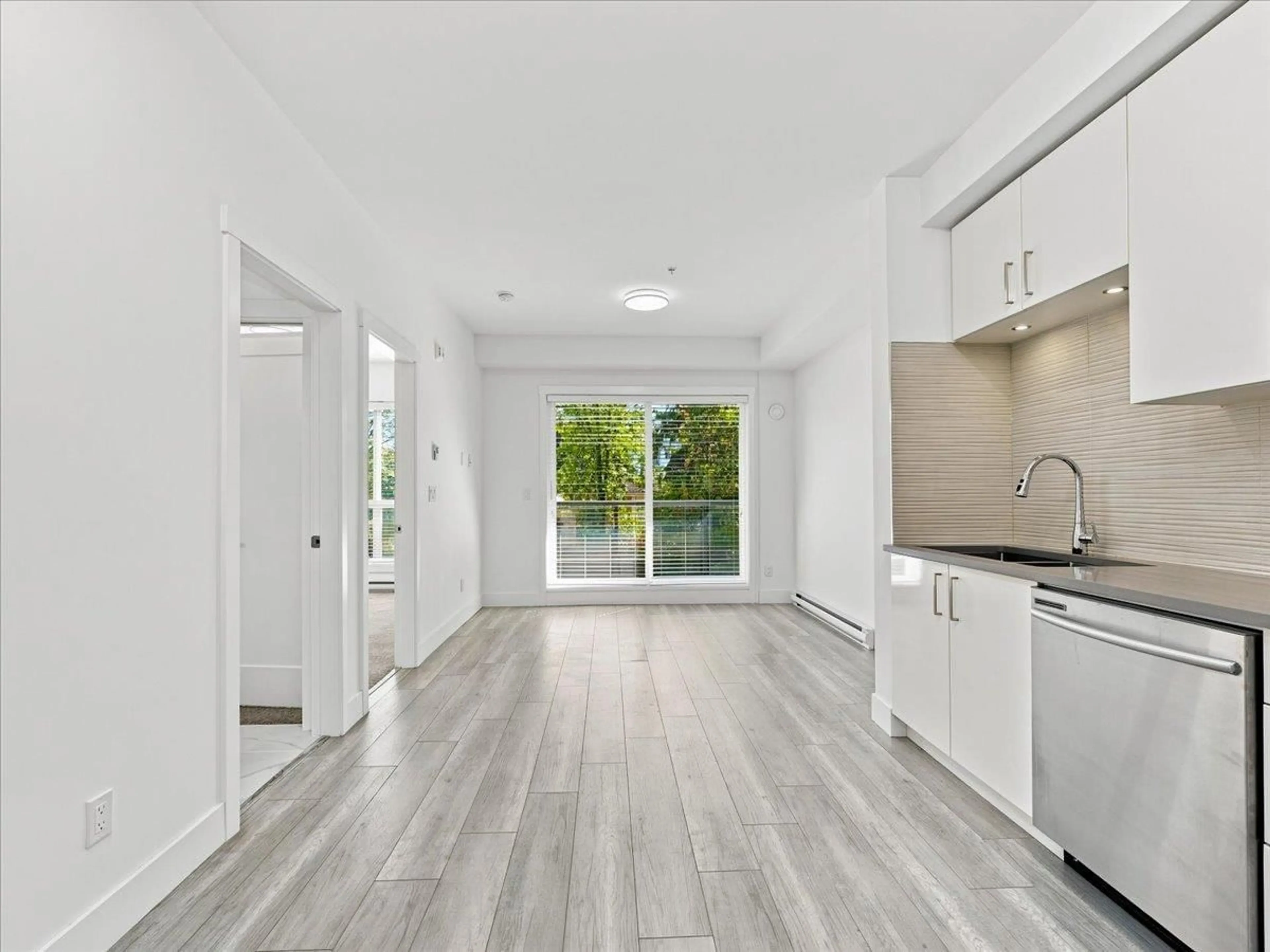 Unknown for 106 - 9689 140 STREET, Surrey British Columbia V3T0P3