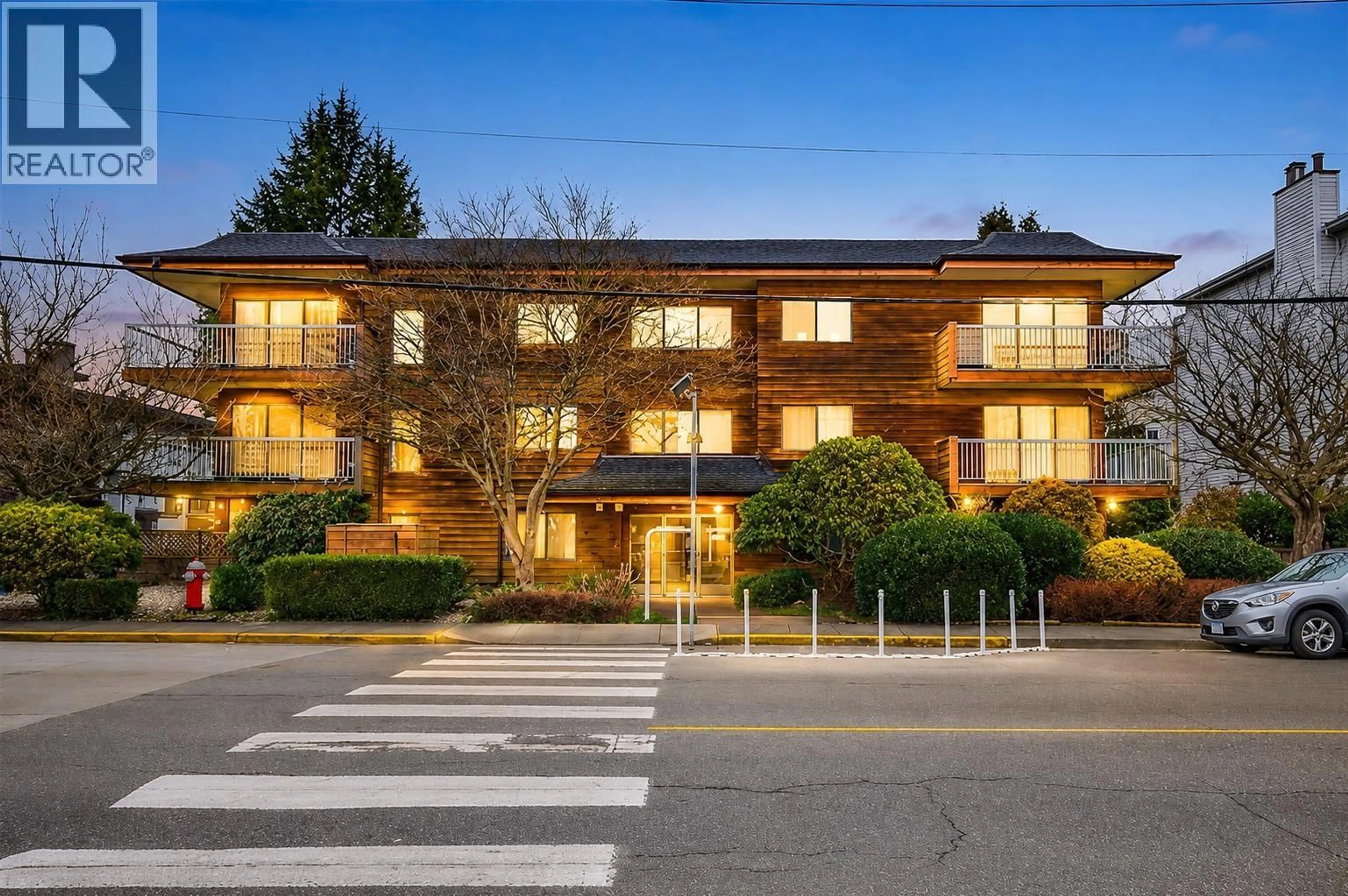 Unknown for 301 - 11957 223 STREET, Maple Ridge British Columbia V2X5Y4