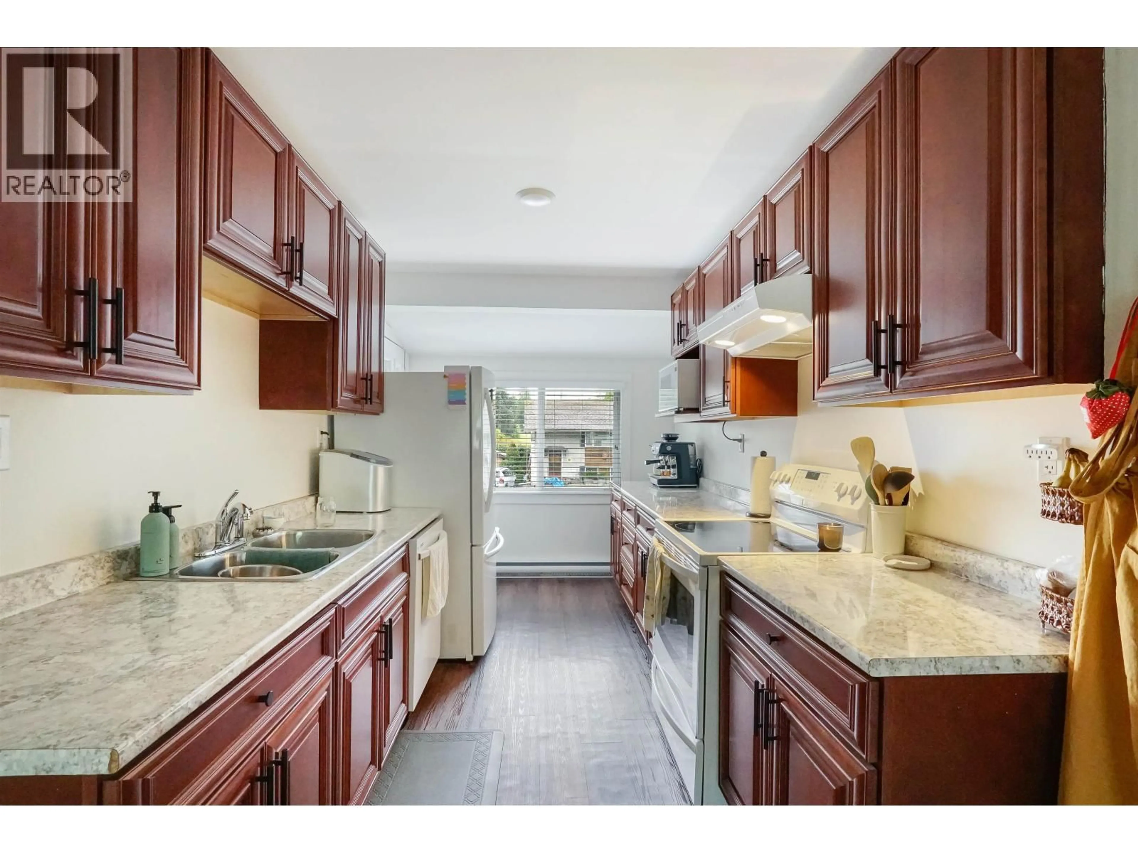 Standard kitchen, ceramic/tile floor for 13 GROUSE STREET, Kitimat British Columbia V8C1P7