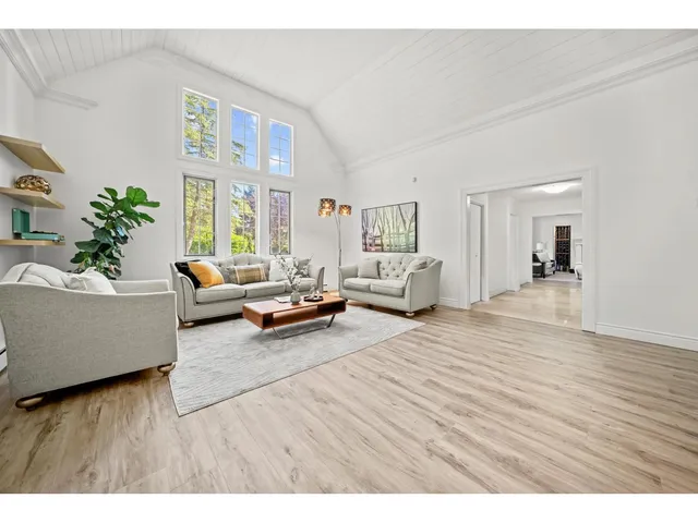 13411 25TH AVENUE, Surrey 3