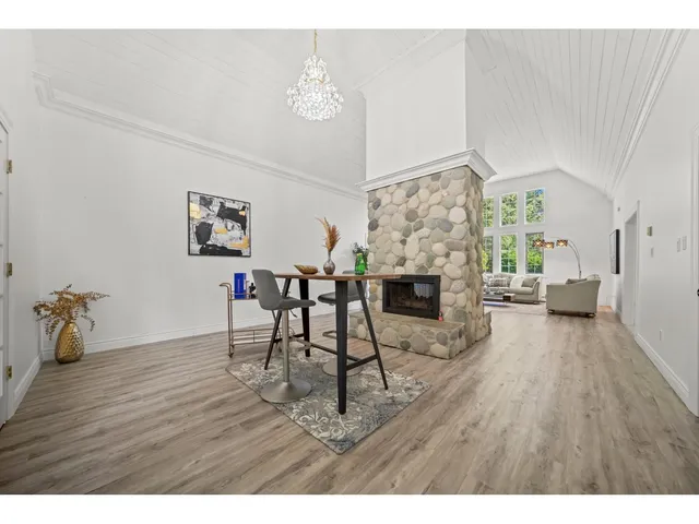 13411 25TH AVENUE, Surrey 5
