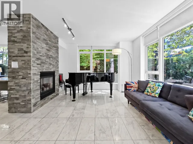 1211 CORDOVA STREET, Vancouver 3