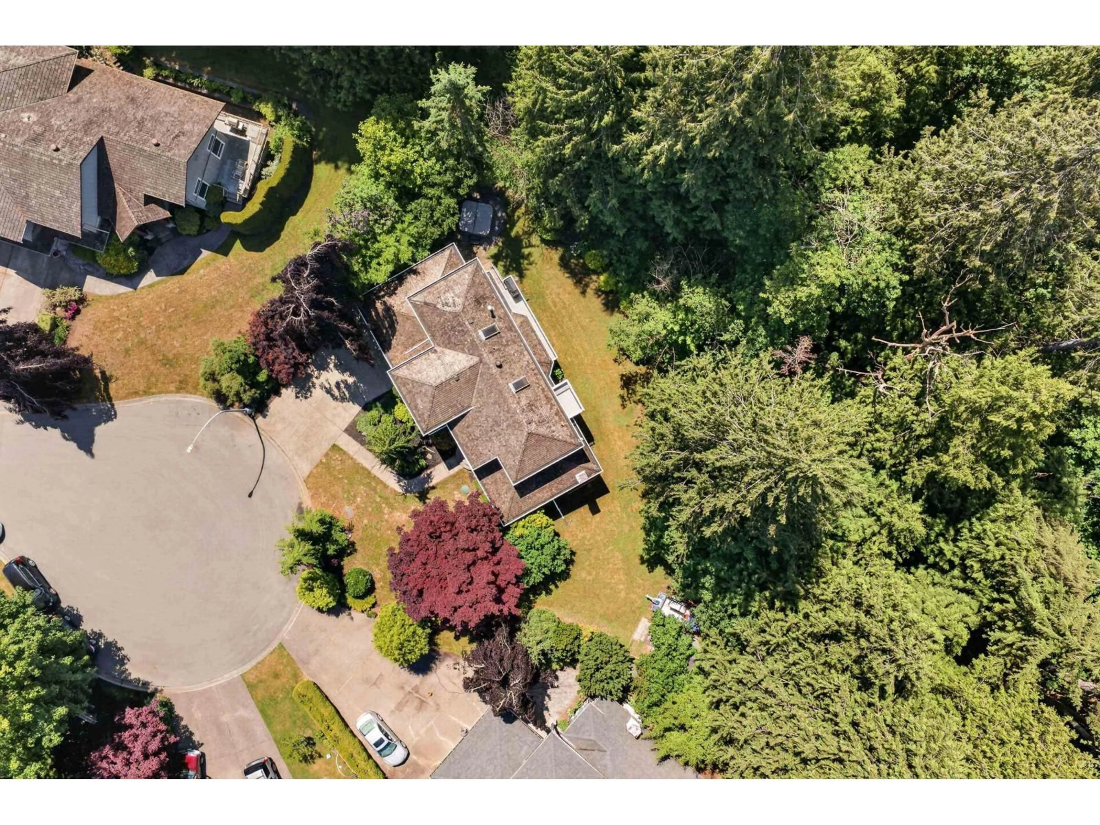 A pic from outside/outdoor area/front of a property/back of a property/a pic from drone, unknown for 19766 43 AVENUE, Langley British Columbia V3A8G1