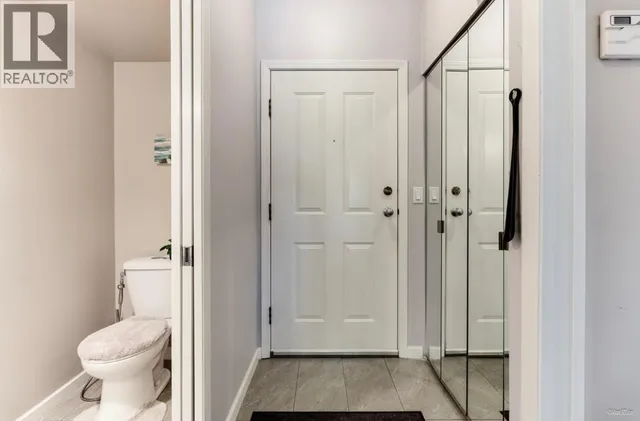 204 - 3188 CAMOSUN STREET, Vancouver 3