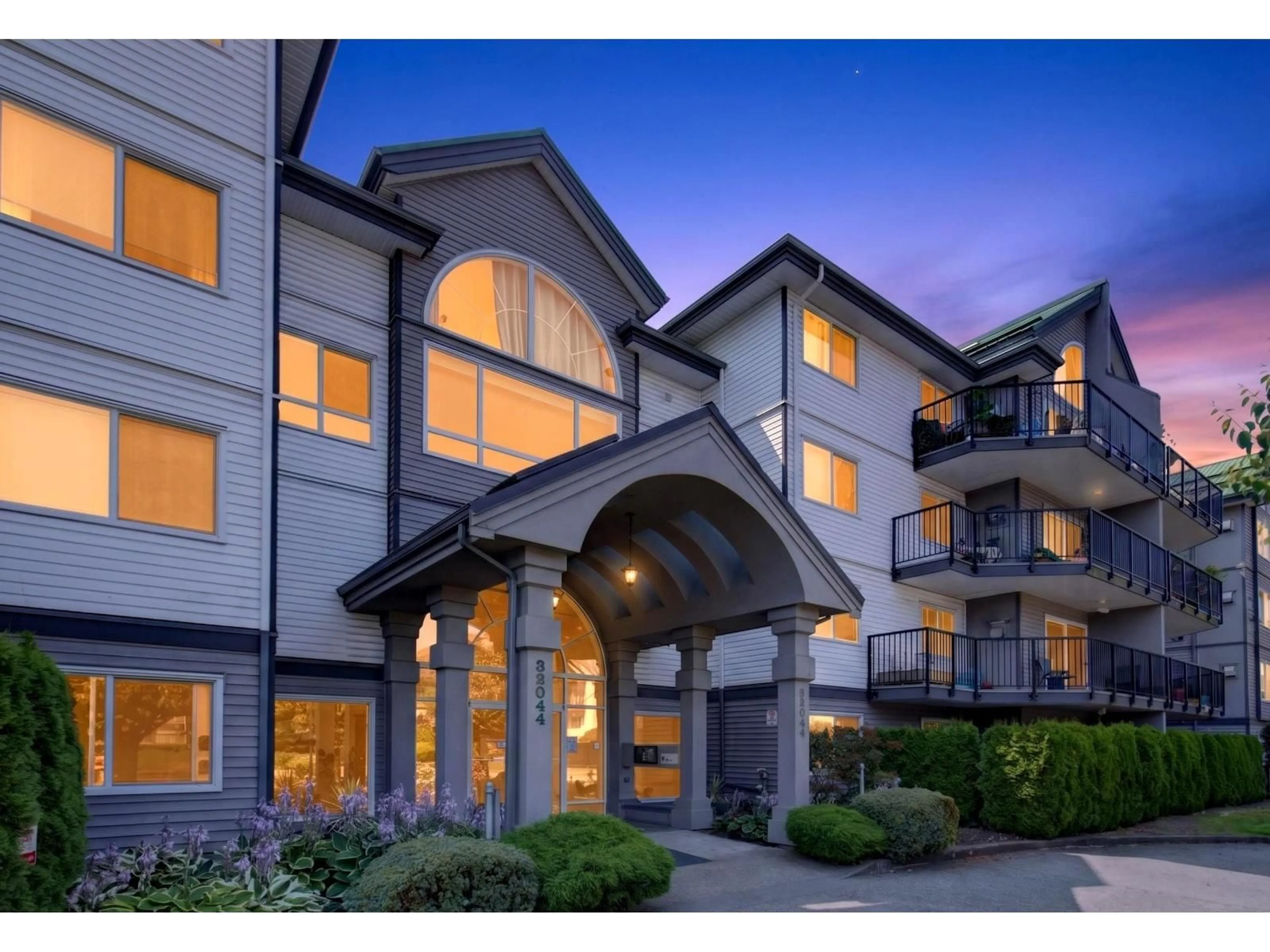 Unknown for 212 - 32044 OLD YALE ROAD, Abbotsford British Columbia V2T2C9