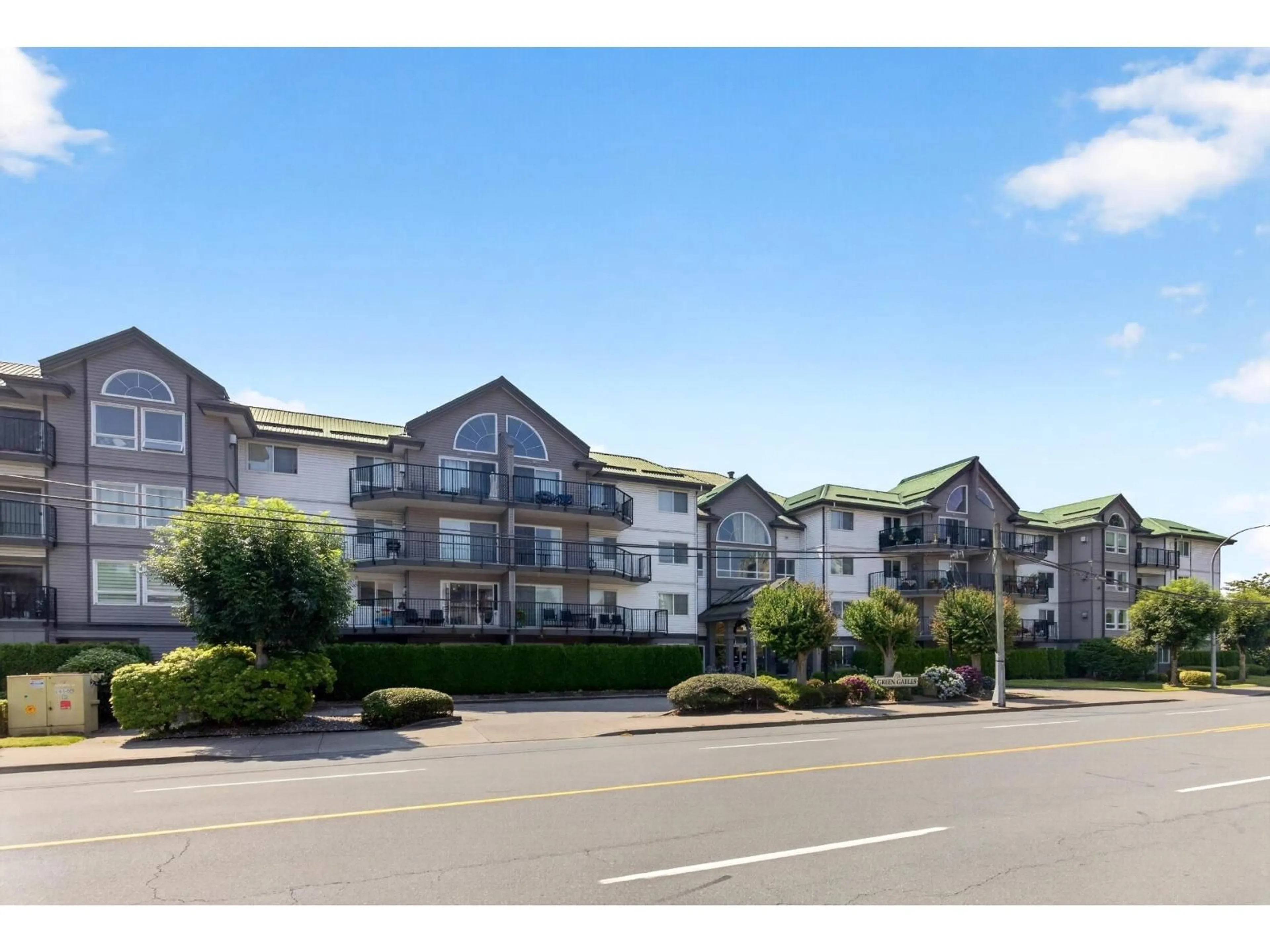 A pic from outside/outdoor area/front of a property/back of a property/a pic from drone, mountain view for 212 - 32044 OLD YALE ROAD, Abbotsford British Columbia V2T2C9