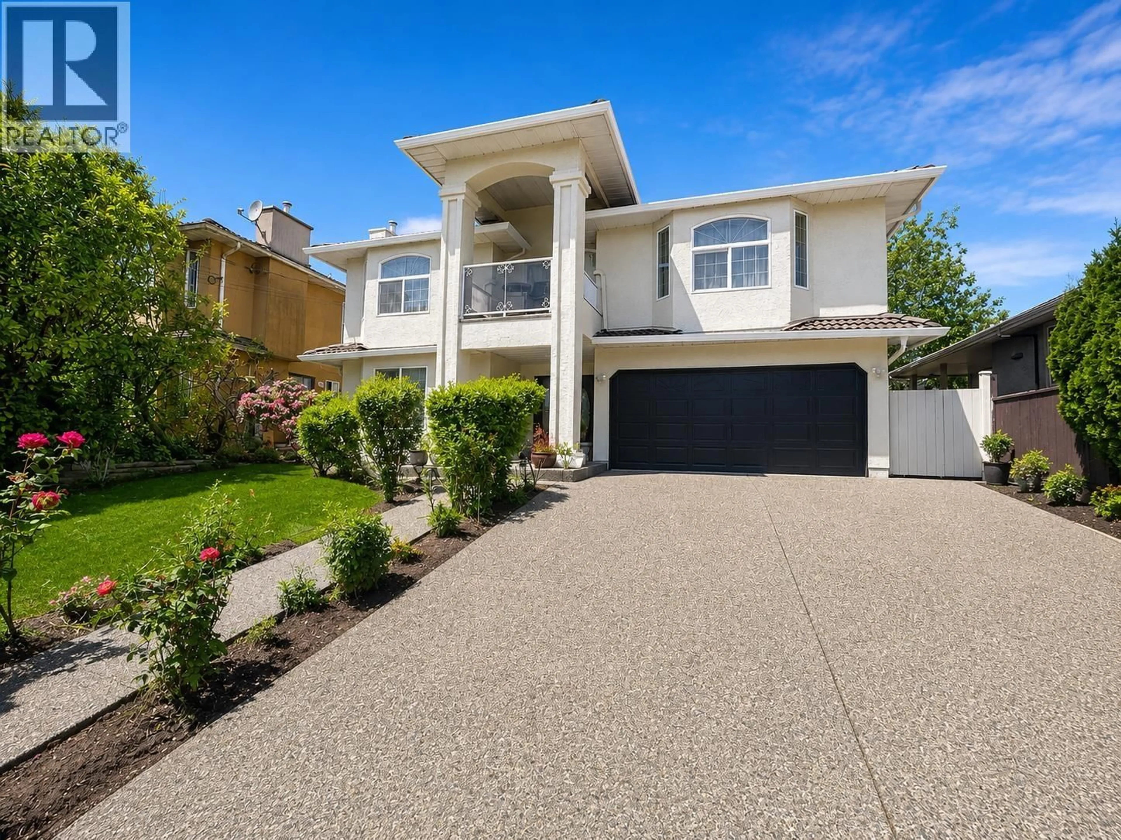 Home with vinyl exterior material, street for 2011 SEVENTH AVENUE, New Westminster British Columbia V3M2L5
