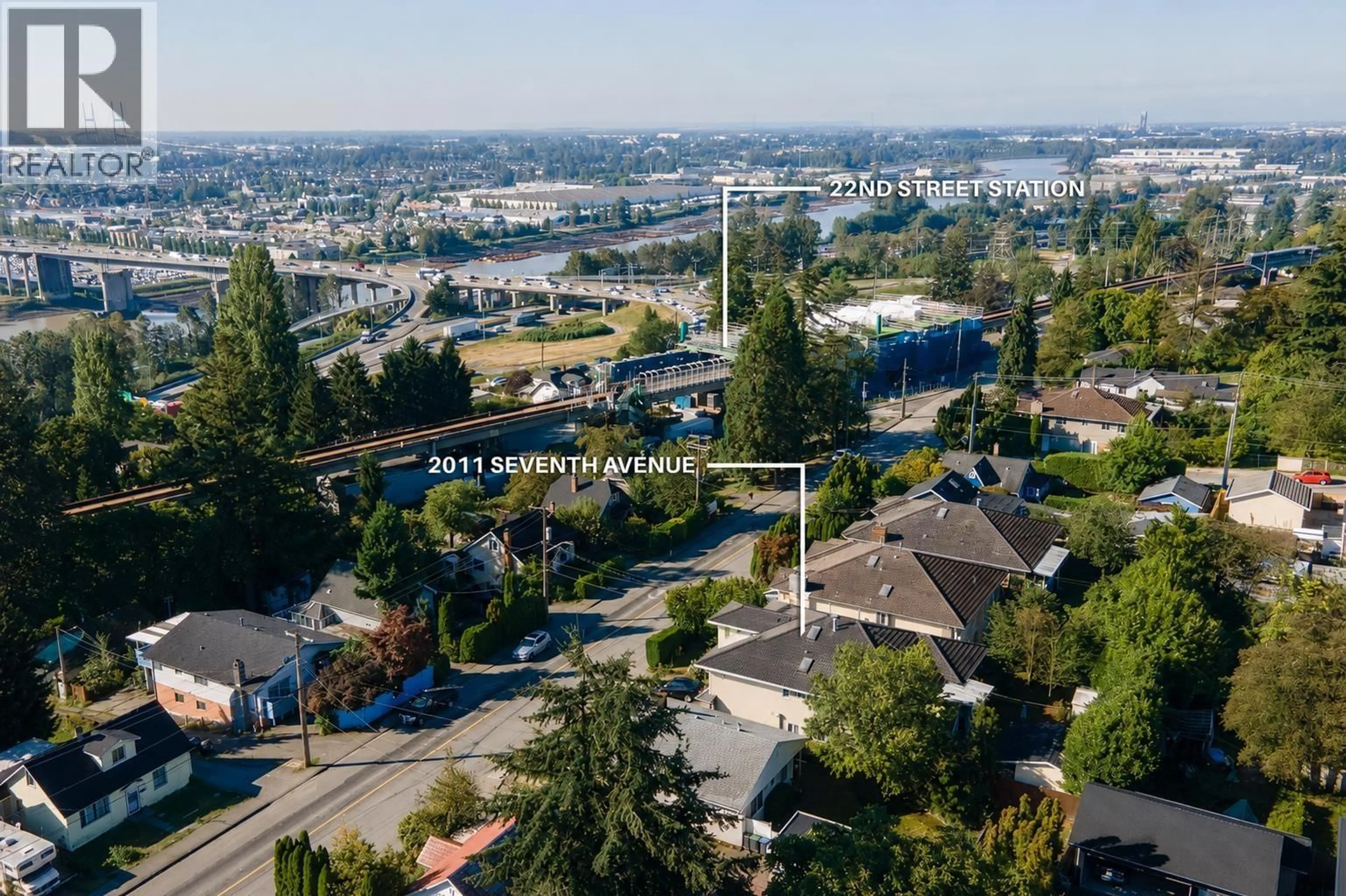 A pic from outside/outdoor area/front of a property/back of a property/a pic from drone, unknown for 2011 SEVENTH AVENUE, New Westminster British Columbia V3M2L5