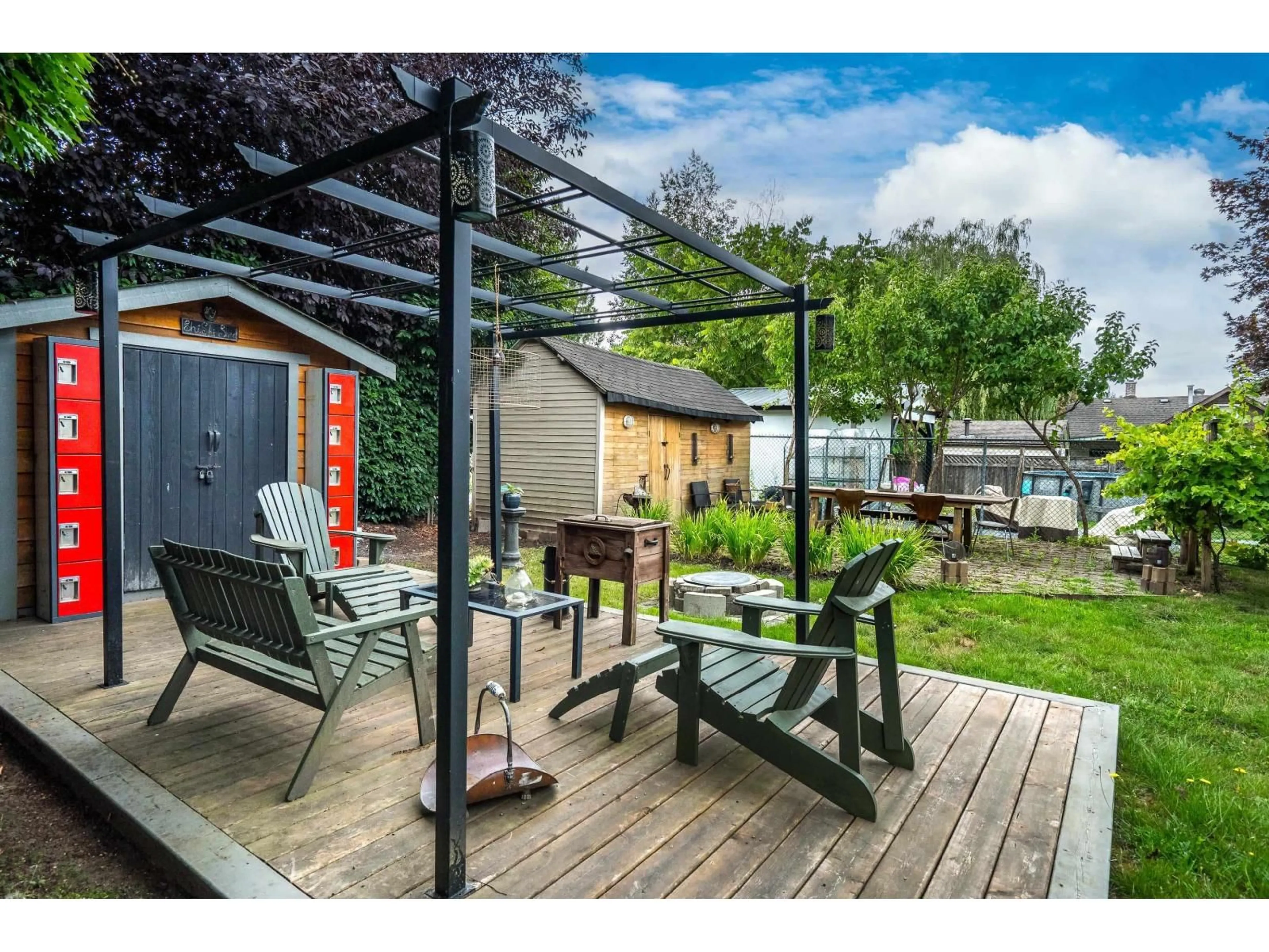 Patio, street for 33598 8 AVENUE, Mission British Columbia V2V2H7