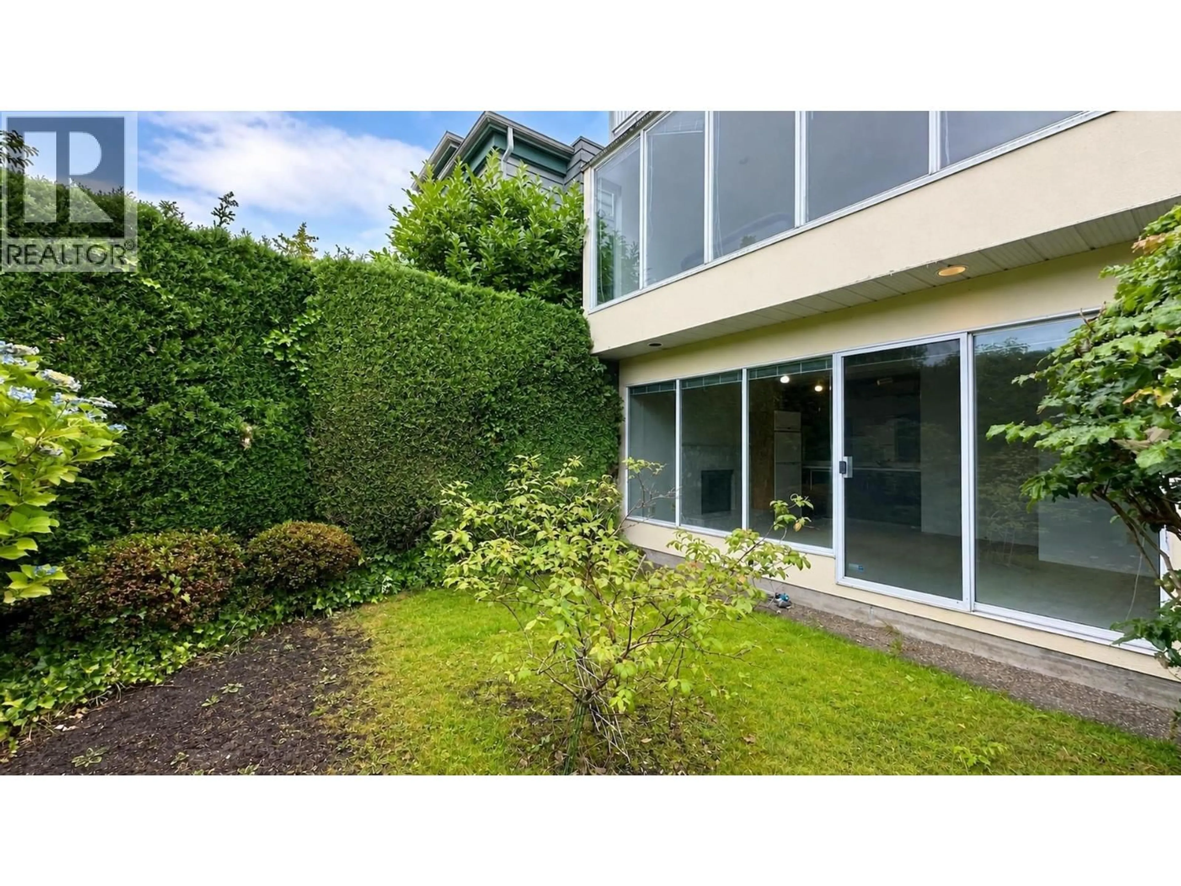 Unknown for 4438 4TH AVENUE, Vancouver British Columbia V6R1R1
