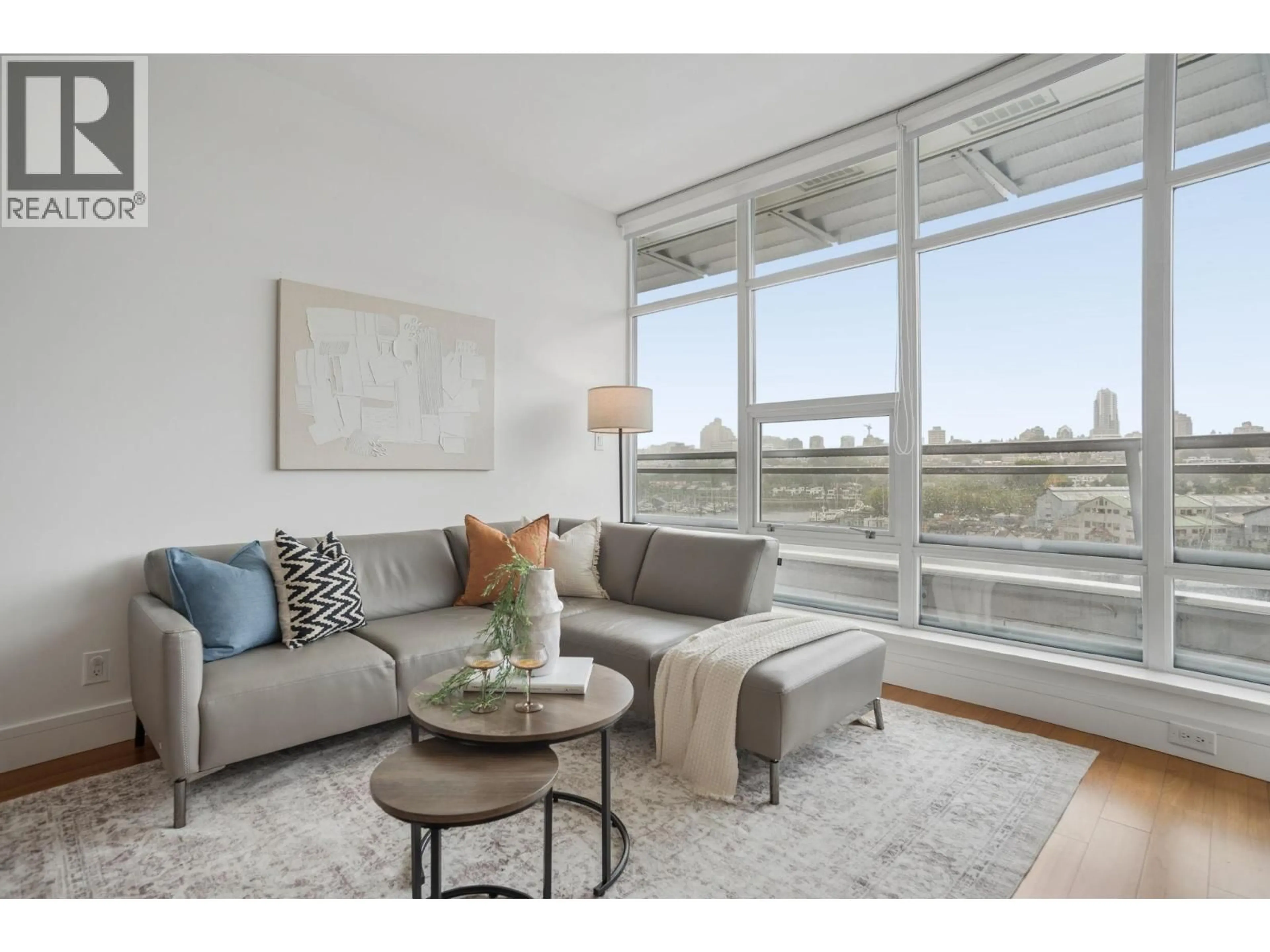 Living room with furniture, unknown for 802 - 628 KINGHORNE MEWS, Vancouver British Columbia V6Z3H6