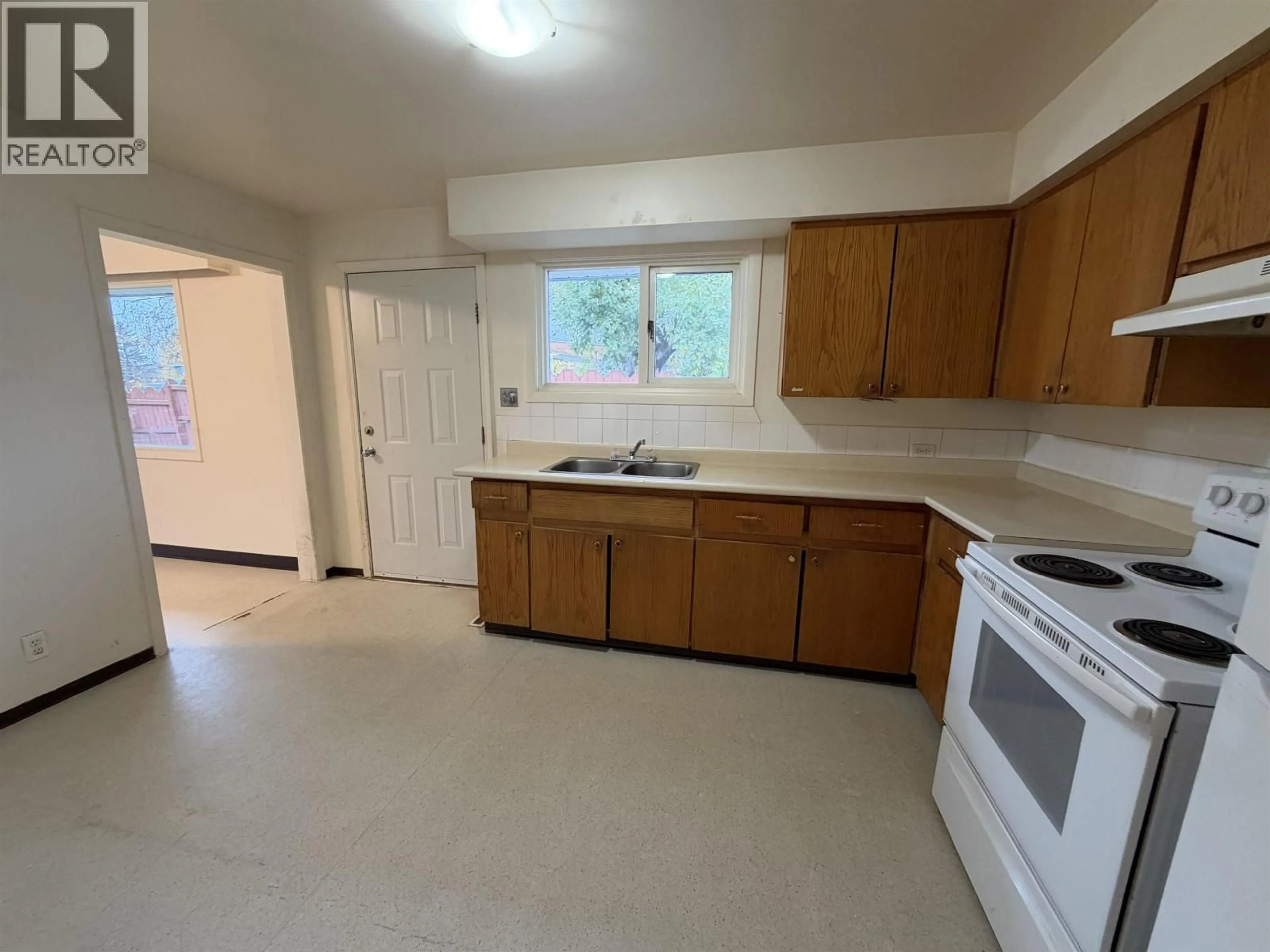 A pic of a room for 295 MOFFAT STREET, Prince George British Columbia V2M3G6