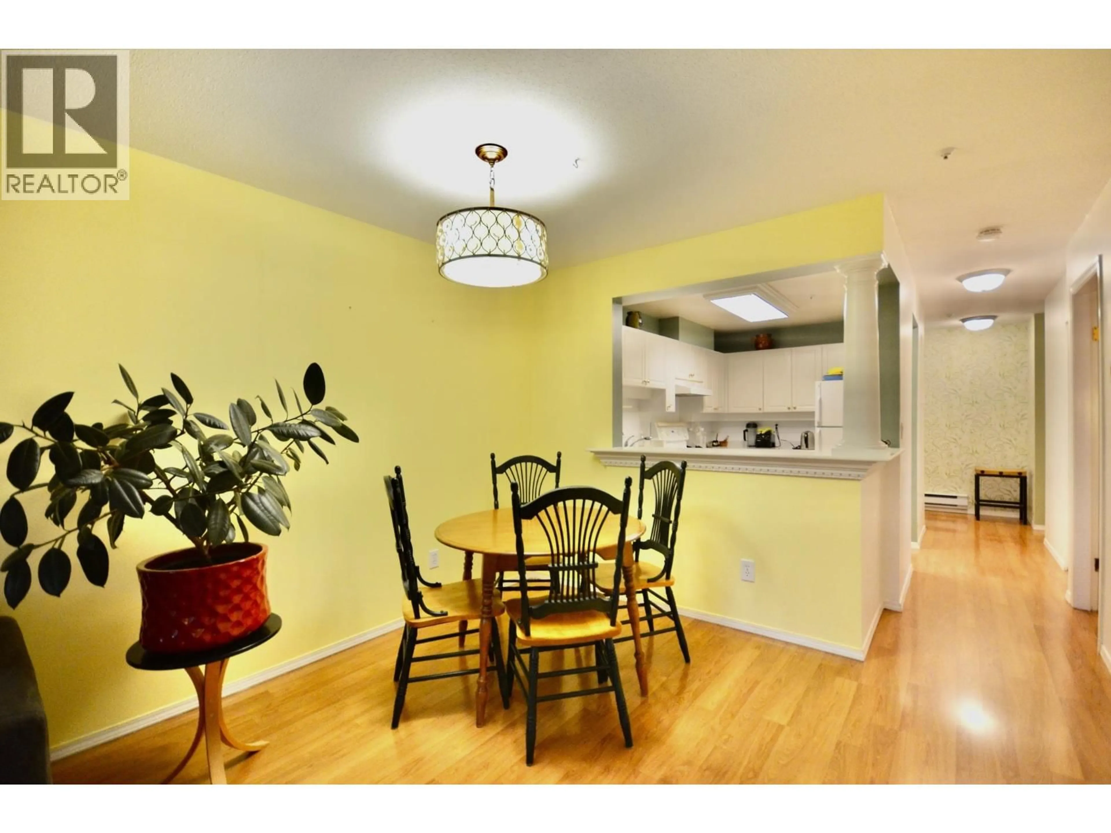 Dining room, wood/laminate floor for 111 - 1655 GRANT AVENUE, Port Coquitlam British Columbia V3B7V1