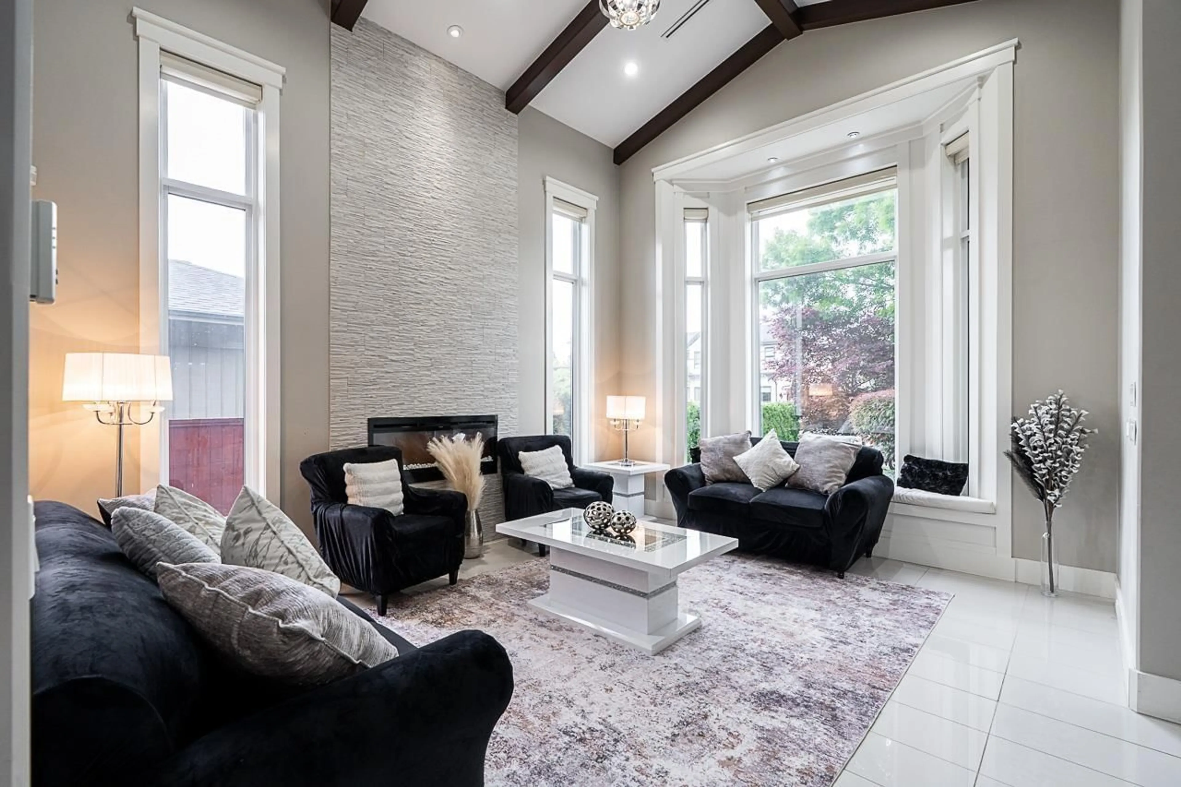 Living room with furniture, unknown for 8295 110 STREET, Delta British Columbia V4C4J2