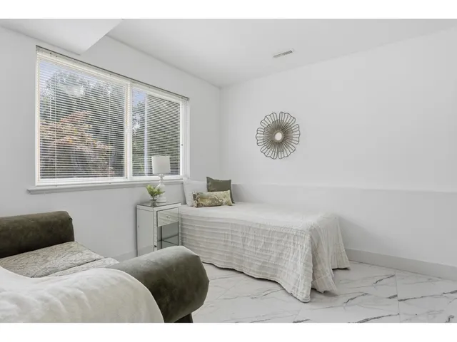 33497 11 AVENUE, Mission 3