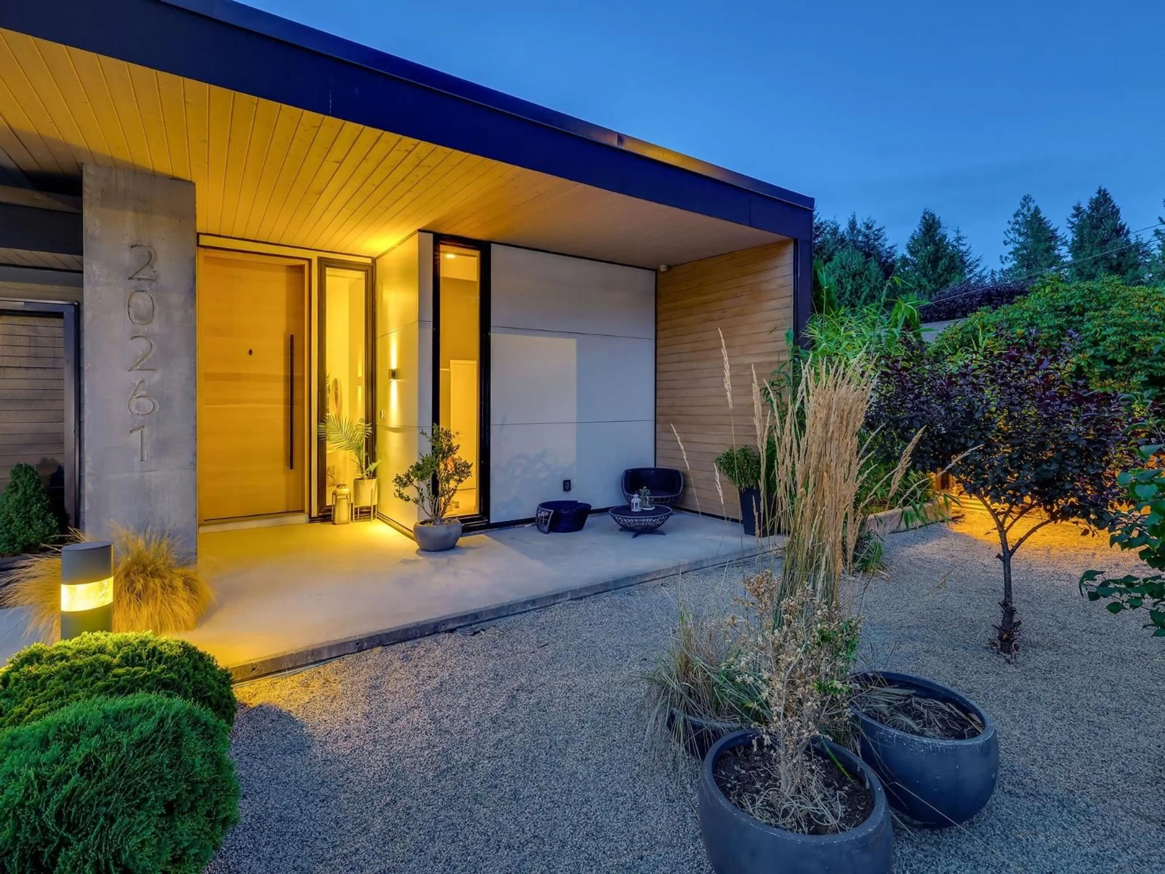 Unknown for 20261 41 AVENUE, Langley British Columbia V3A2Z3