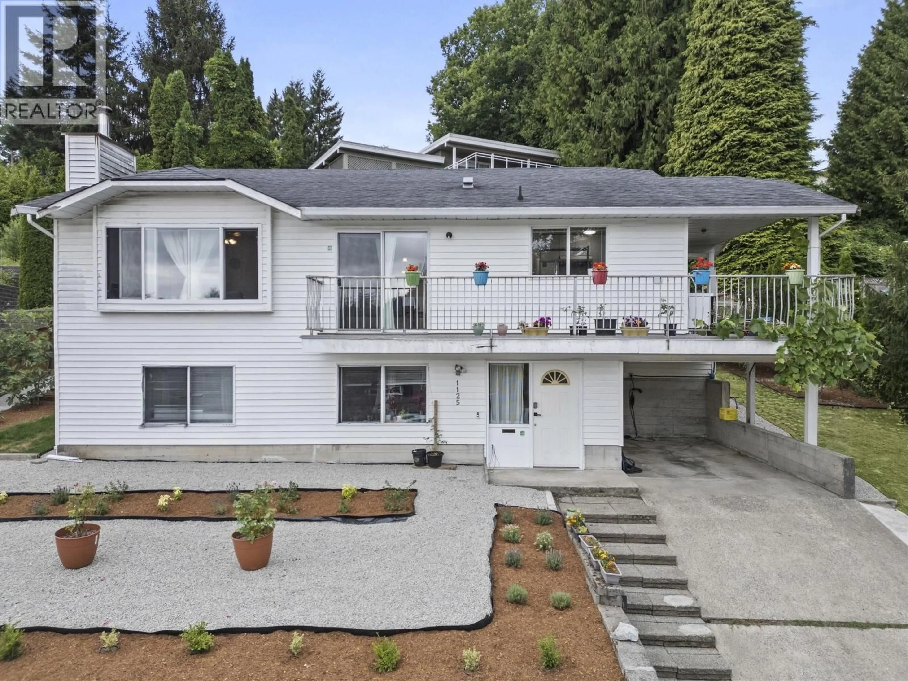 Unknown for 1125 CECILE DRIVE, Port Moody British Columbia V3H1M8