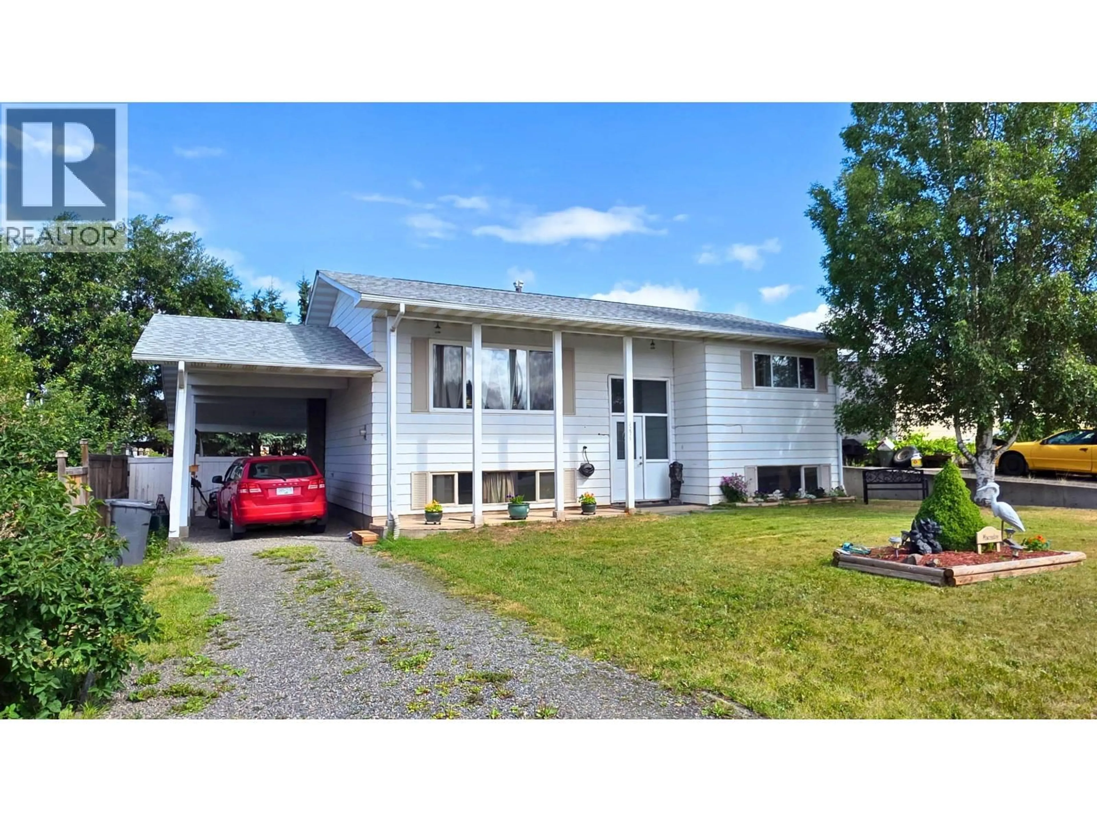 Home with vinyl exterior material, street for 3275 GILLESPIE ROAD, Houston British Columbia V0J1Z0
