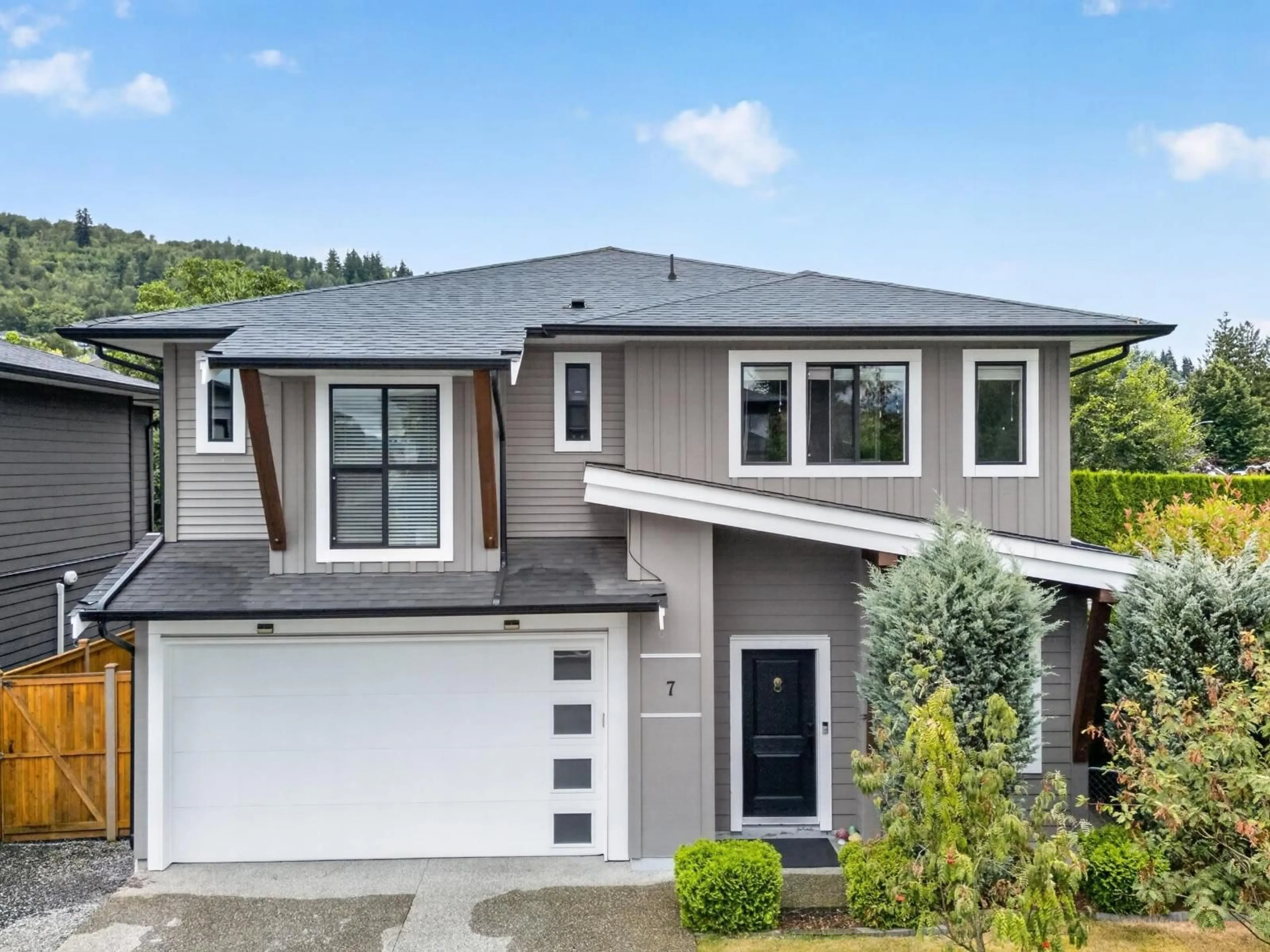 Home with vinyl exterior material, street for 7 - 5665 PROMONTORY ROAD, Chilliwack British Columbia V2R0Z9