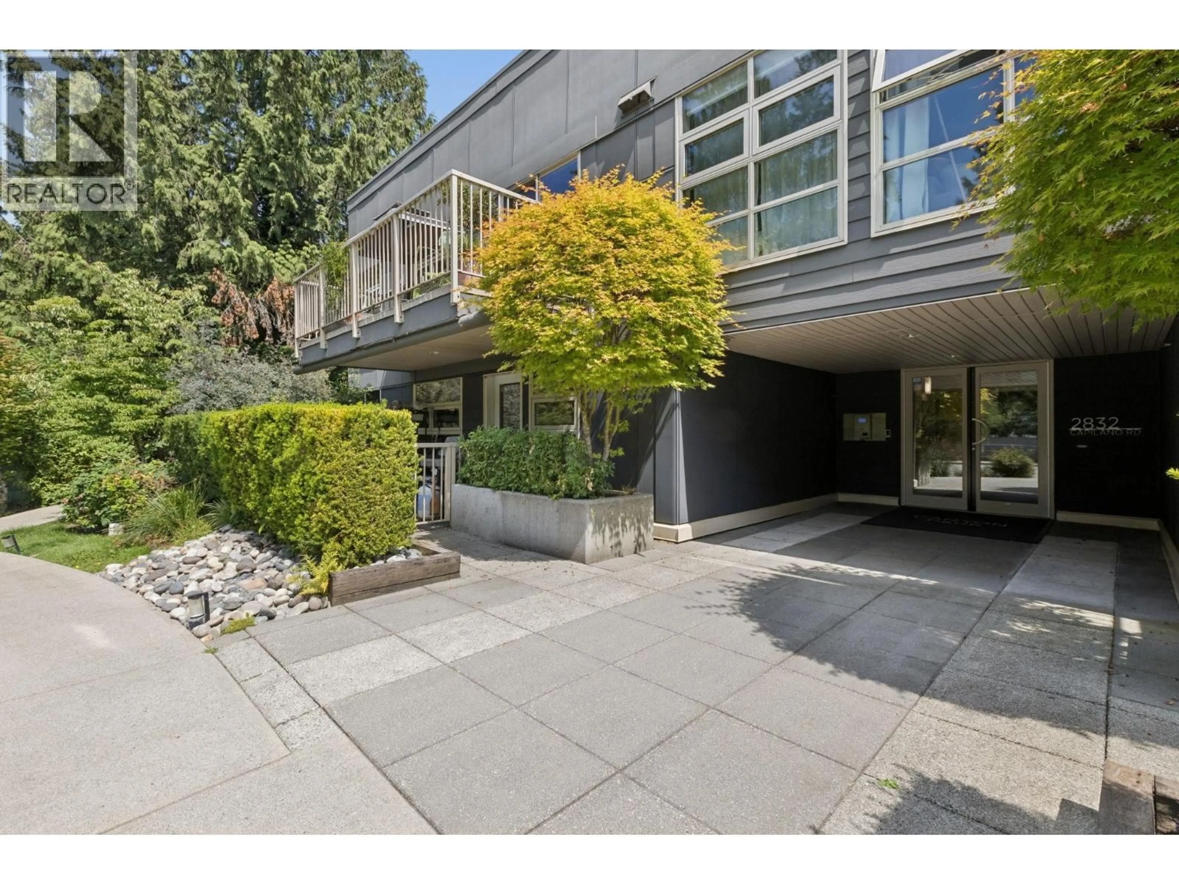 Unknown for 204 - 2832 CAPILANO ROAD, North Vancouver British Columbia V7R4H5