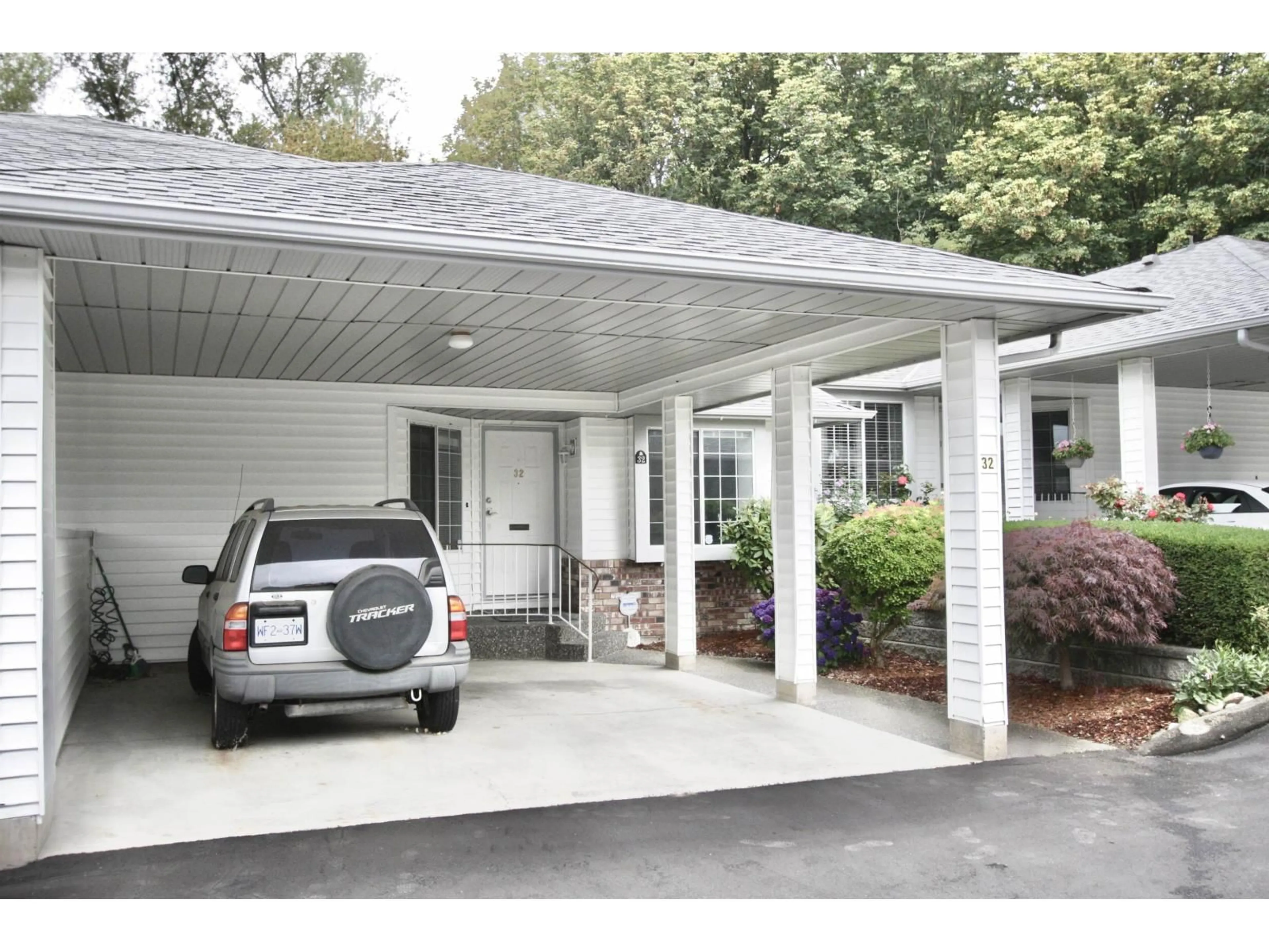 Unknown for 32 - 3055 TRAFALGAR STREET, Abbotsford British Columbia V2S7X8