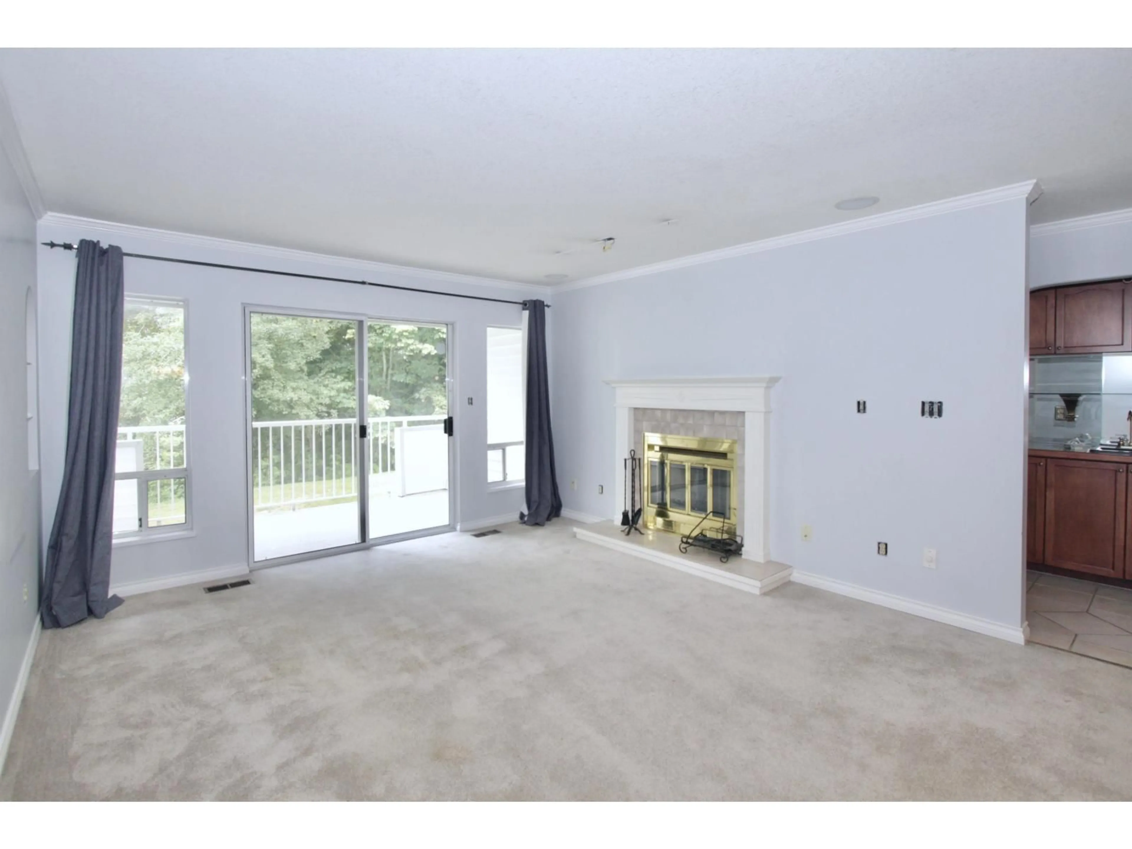 A pic of a room for 32 - 3055 TRAFALGAR STREET, Abbotsford British Columbia V2S7X8