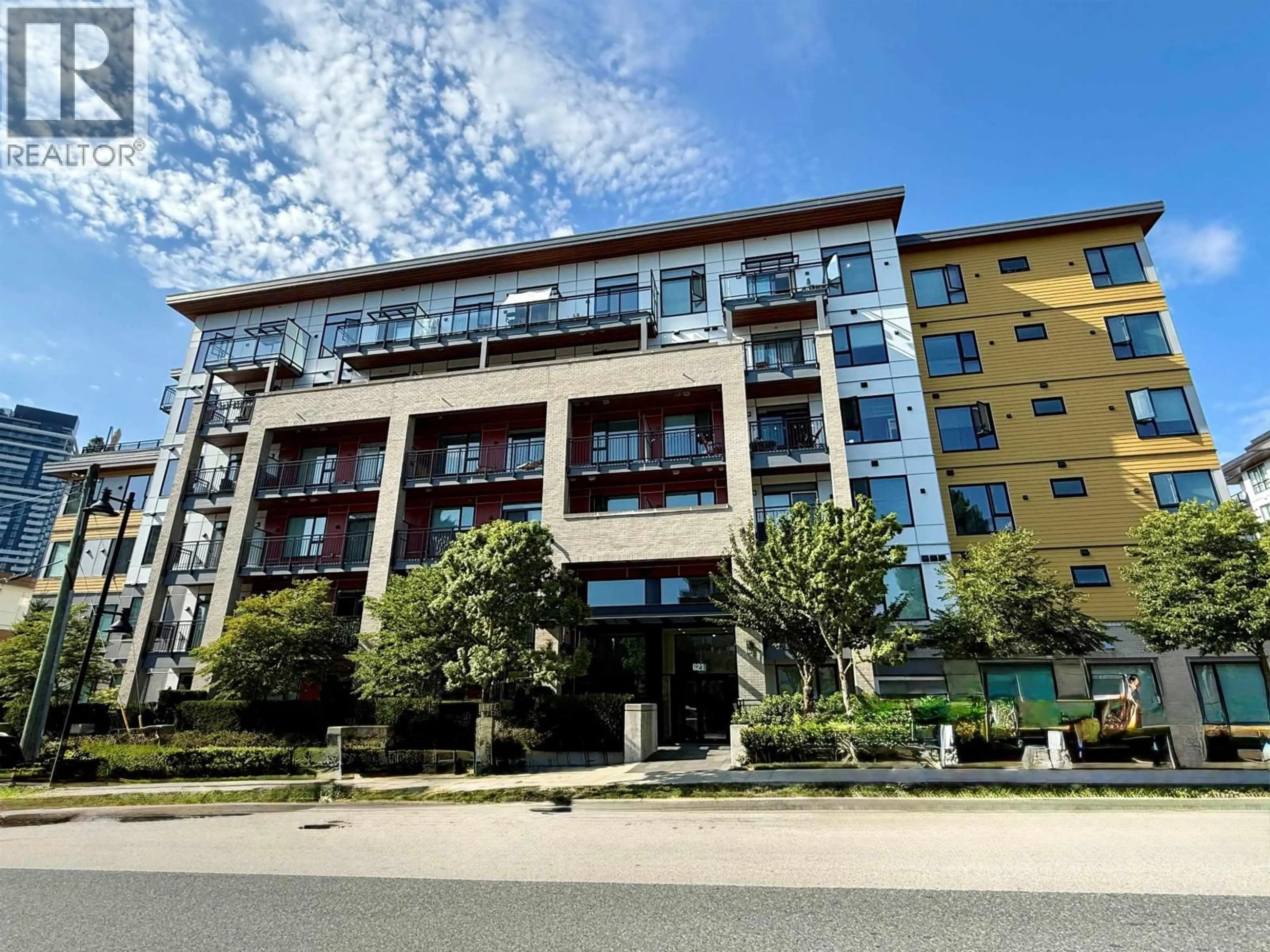 A pic from outside/outdoor area/front of a property/back of a property/a pic from drone, building for 312 - 621 REGAN AVENUE, Coquitlam British Columbia V3J0K1