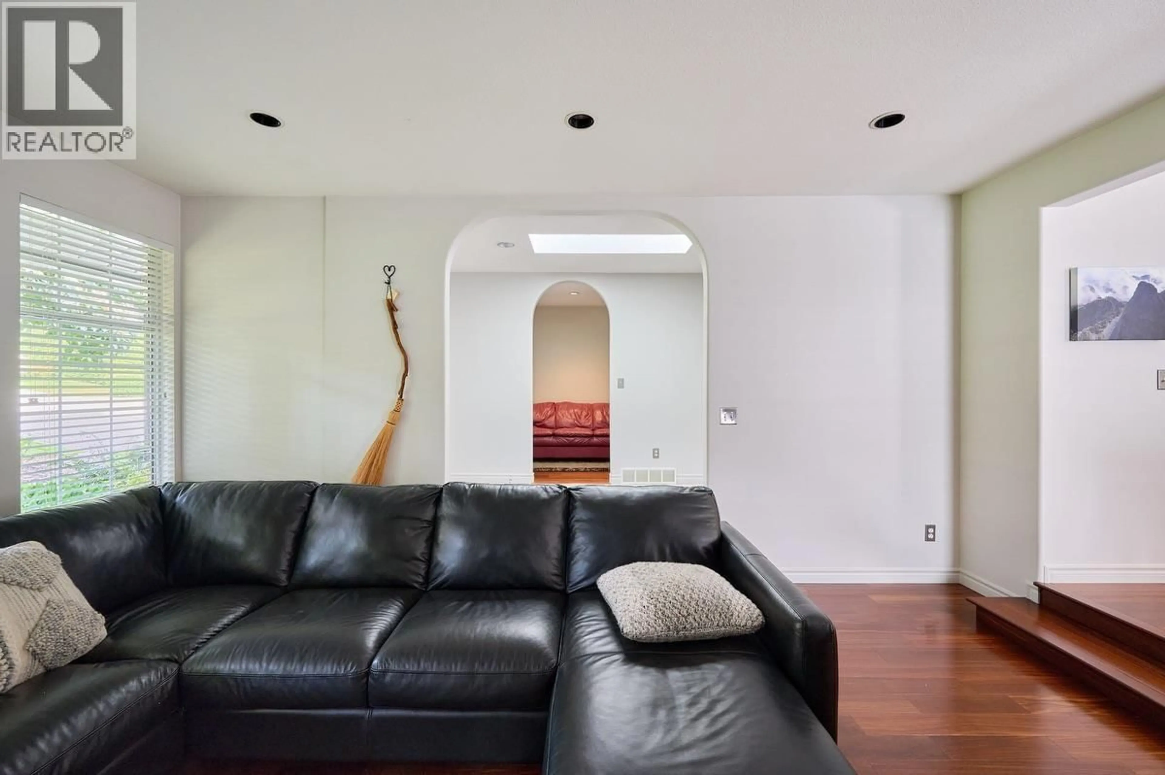 Living room with furniture, unknown for 23635 108 LOOP, Maple Ridge British Columbia V2W1B2