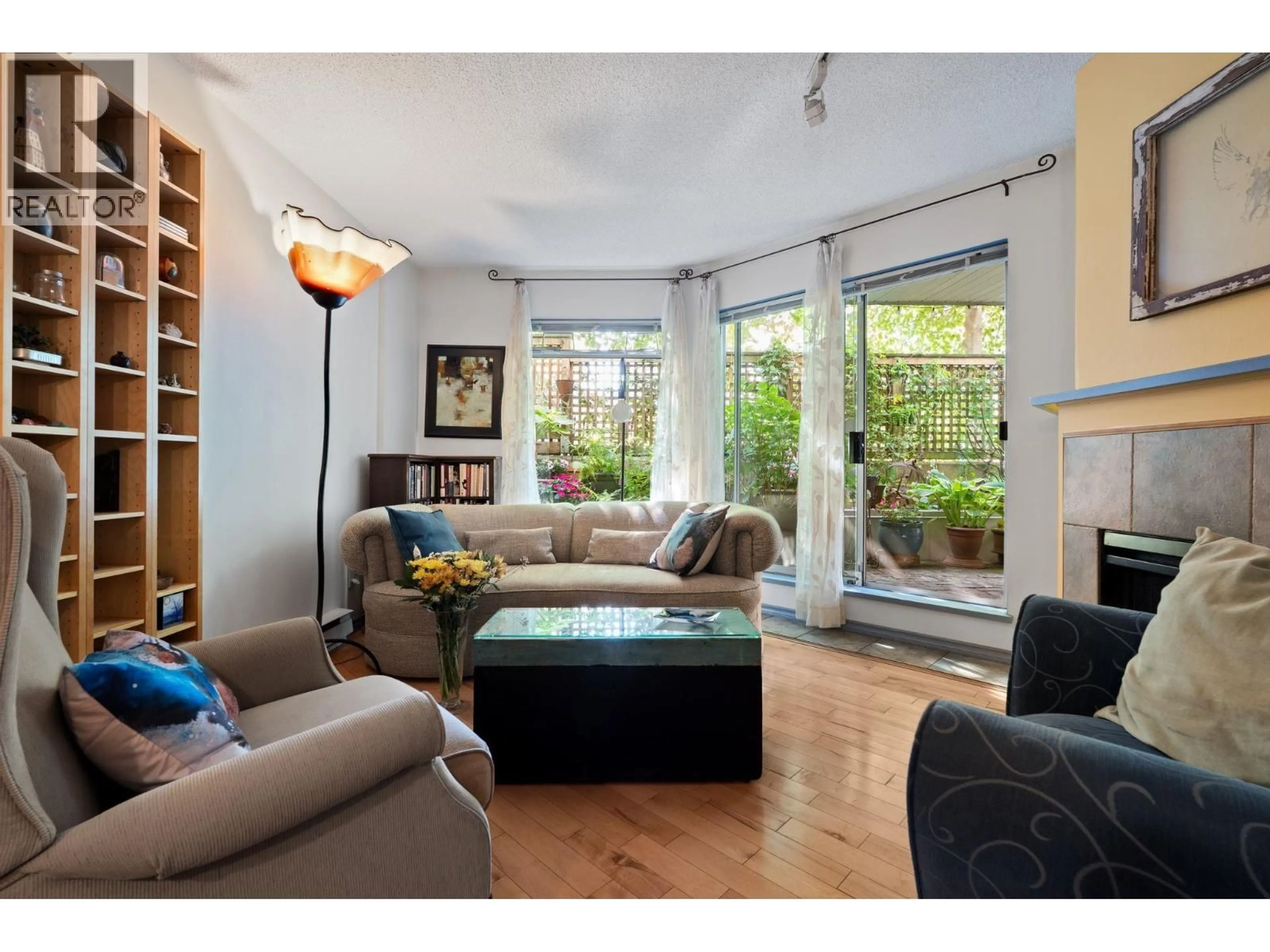 Living room with furniture, unknown for 106 - 1147 NELSON STREET, Vancouver British Columbia V6E1J3