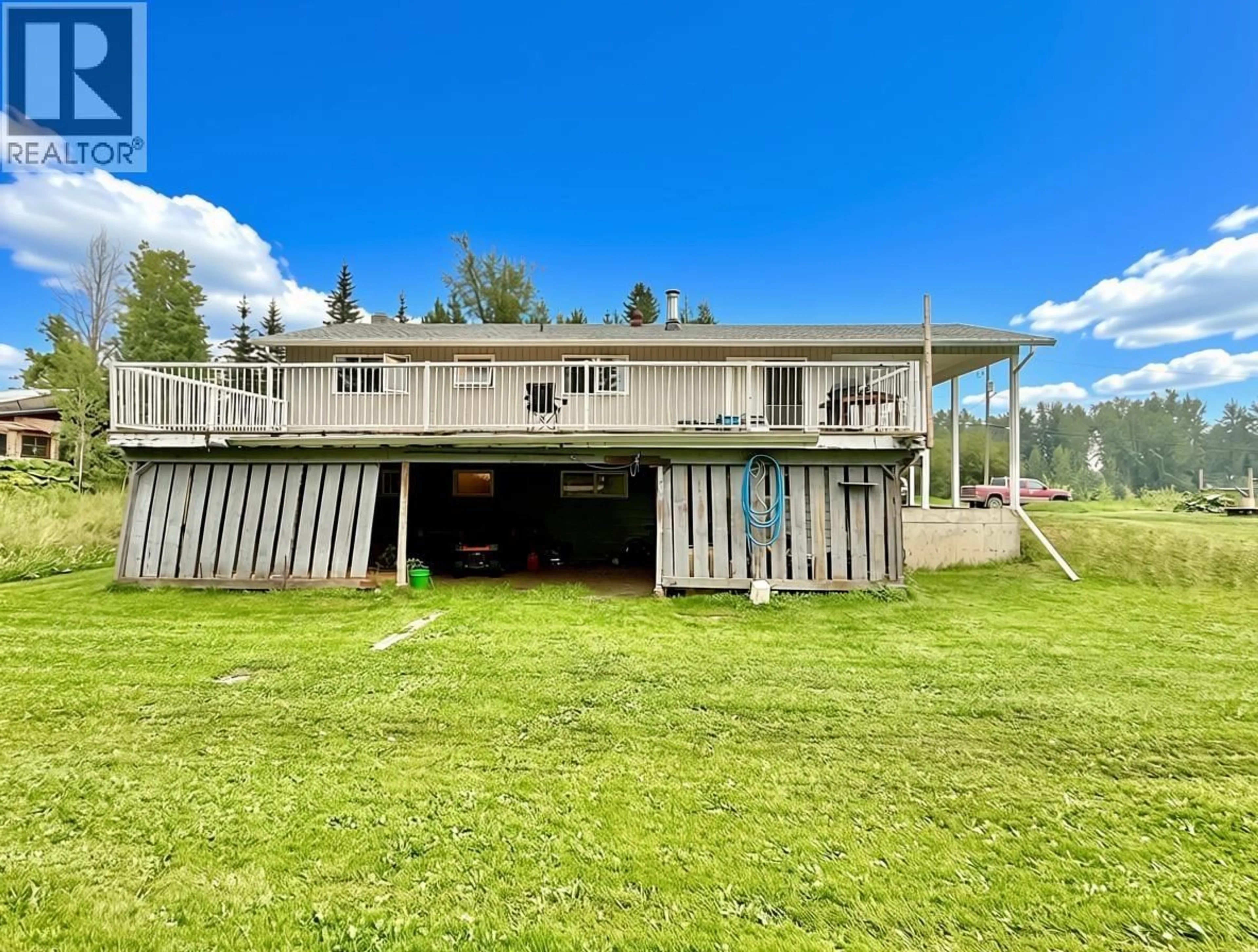 A pic from outside/outdoor area/front of a property/back of a property/a pic from drone, unknown for 3049 CAMPBELL AVENUE, Horsefly British Columbia V0L1G0